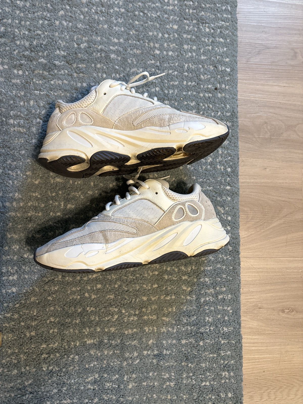 Adidas × Yeezy Adidas Yeezy Boost 700 Analog Size US 11.5 / EU 44-45 - 8 Thumbnail