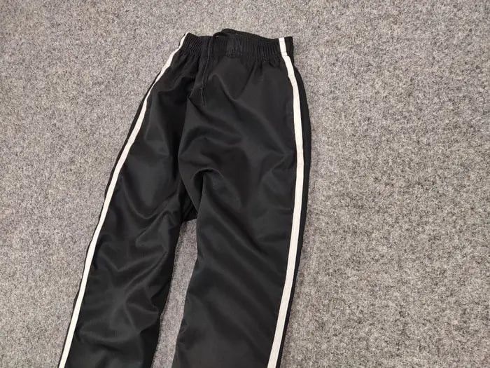 Nike Vintage Nike Swoosh Logo Track Baggy Jogger Pants Y2K Style Size US 30 / EU 46 - 4 Thumbnail
