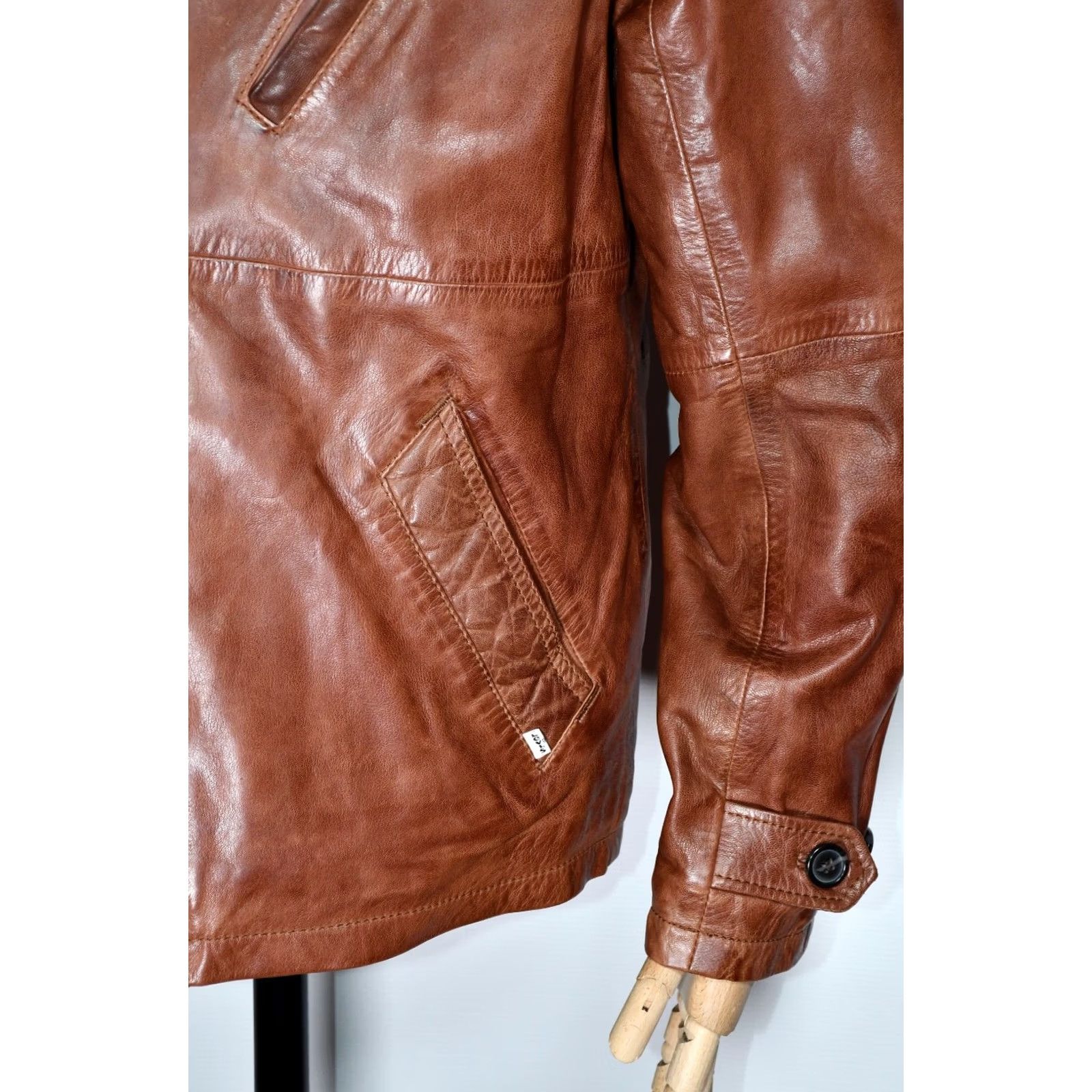 Levi's Levi's Leather Brown Jacket M Men Regular 100% Leather Casual Motorcycle Biker Vintage No Size US M / EU 48-50 / 2 - 5 Thumbnail