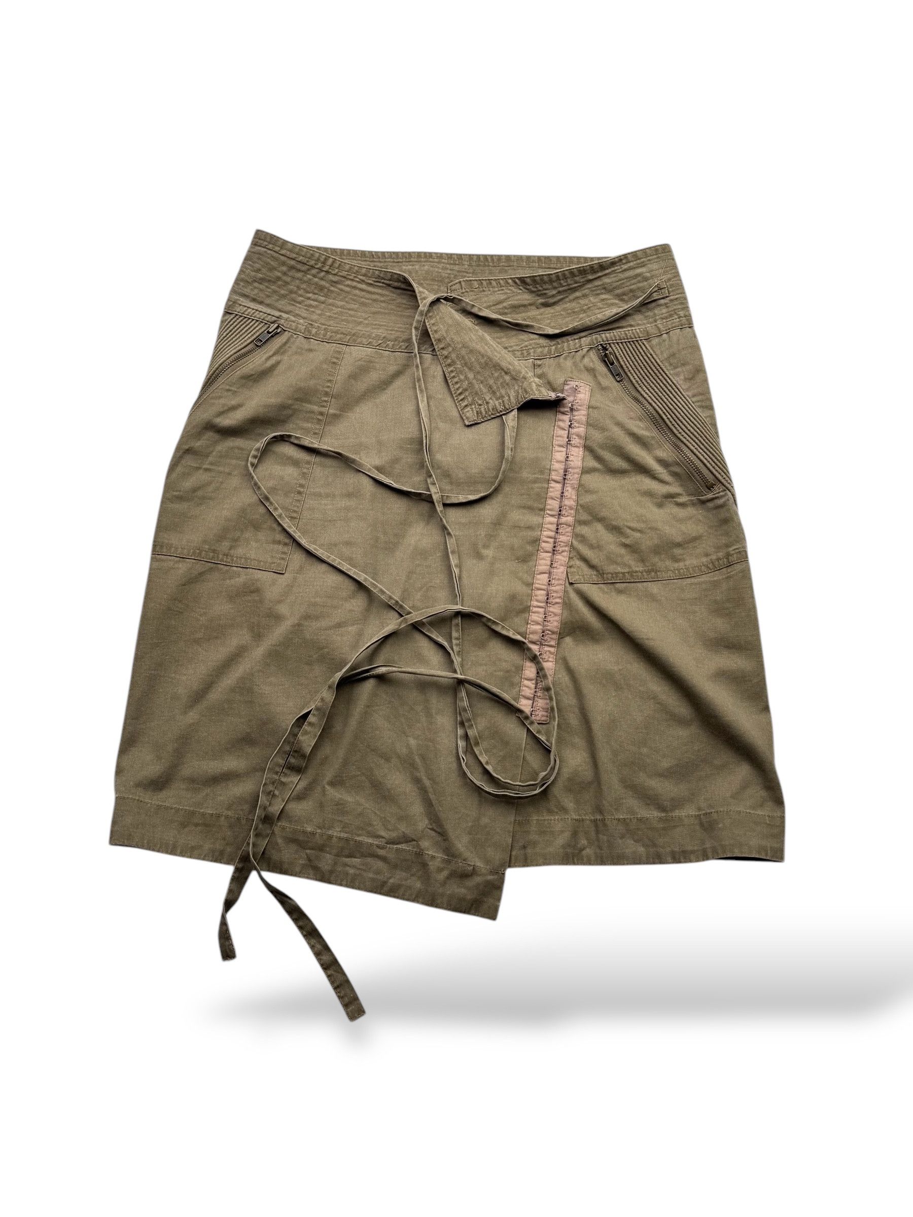 Vintage Vintage Bondage Skirt W158(V9) Size 30" / US 8 / IT 44 - 1 Thumbnail