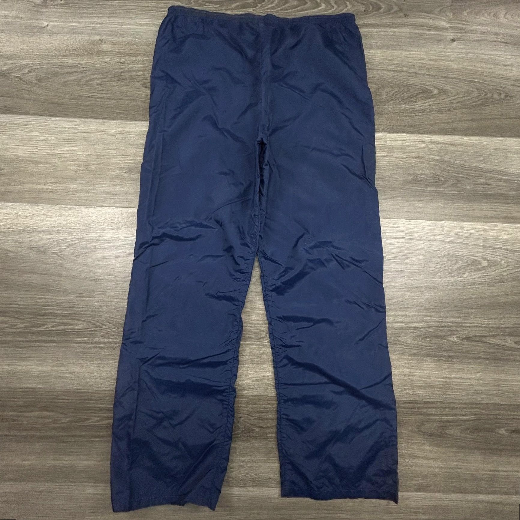 Nike VINTAGE Nike Track Pants Mens L Navy 70s Nylon Windbreaker Zip Leg USA Sportswear Activewear Running & Gym Womens Mens Boys Girls Size US 33 - 2 Thumbnail
