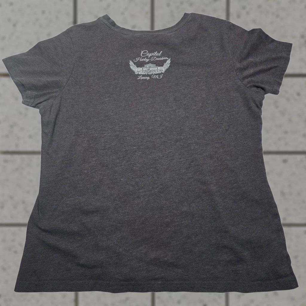 Harley Davidson VINTAGE Harley Davidson Women's XL Embellished 2 Sided Graphic Logo Tee T-Shirt Top Gray Size XL / US 12-14 / IT 48-50 - 1 Thumbnail