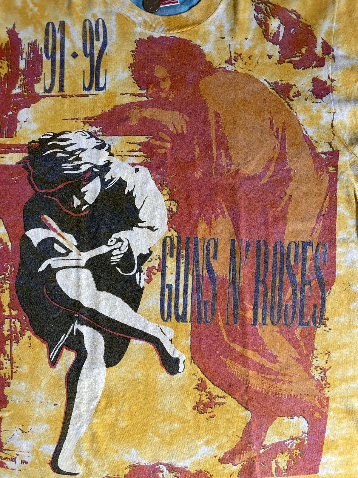 Fruit Of The Loom Vintage Guns N' Roses T-Shirt, Illusion Tour 91-92, FOTL Size US XL / EU 56 / 4 - 2 Thumbnail