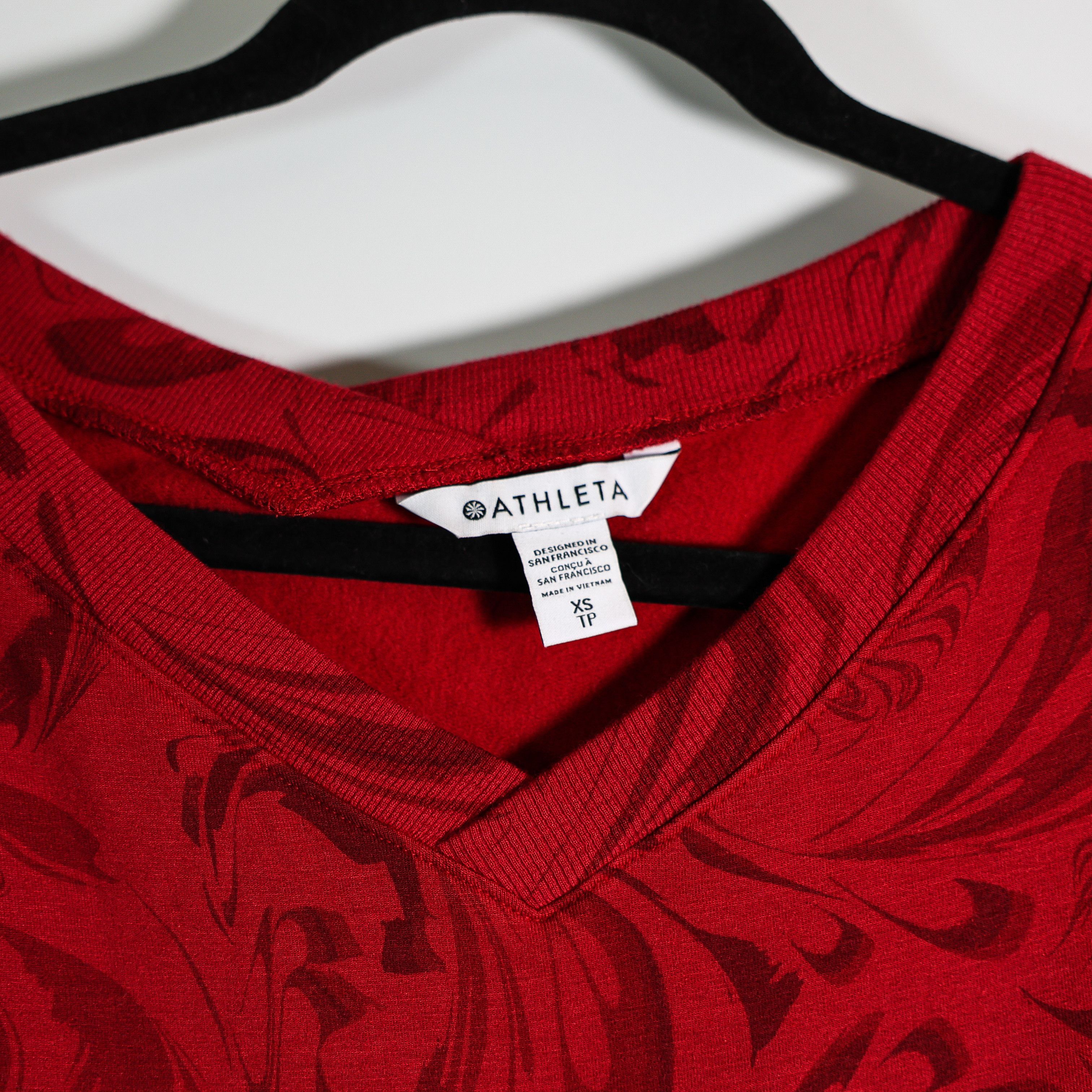 Athleta Athleta Women's Coaster Luxe V Neck Size XS / US 0-2 / IT 36-38 - 2 Thumbnail