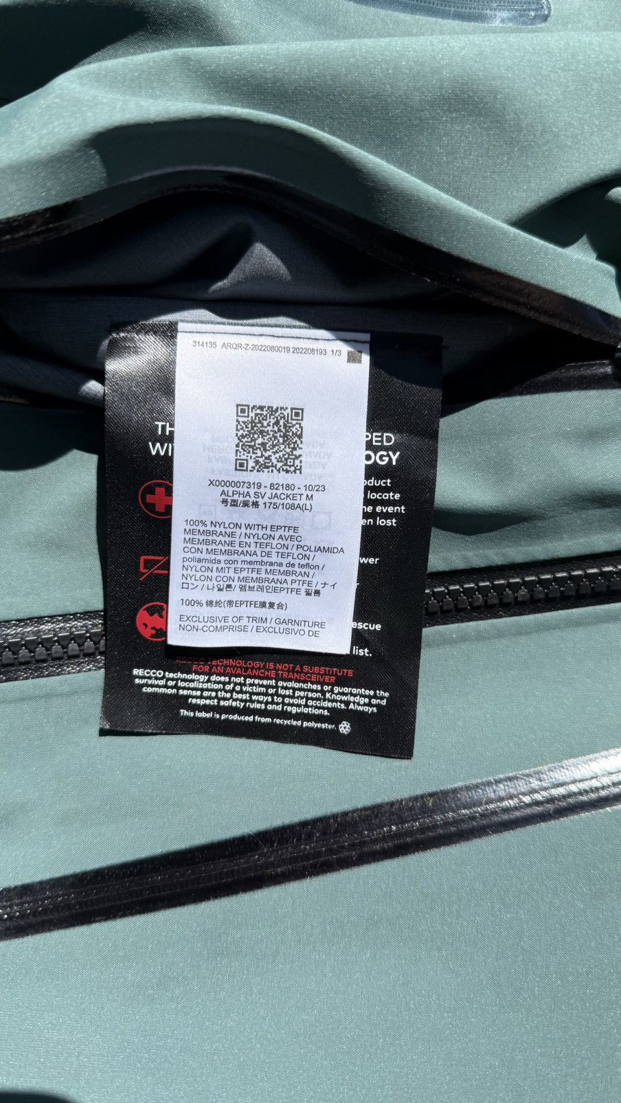 Arc'teryx Alpha SV Size US L / EU 52-54 / 3 - 3 Thumbnail