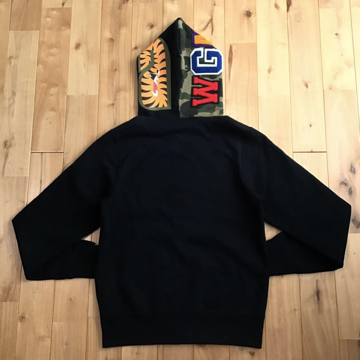 Bape × Swarovski 2014 Swarovski Shark full zip hoodie BAPE a bathing ape Size US S / EU 44-46 / 1 - 7 Thumbnail