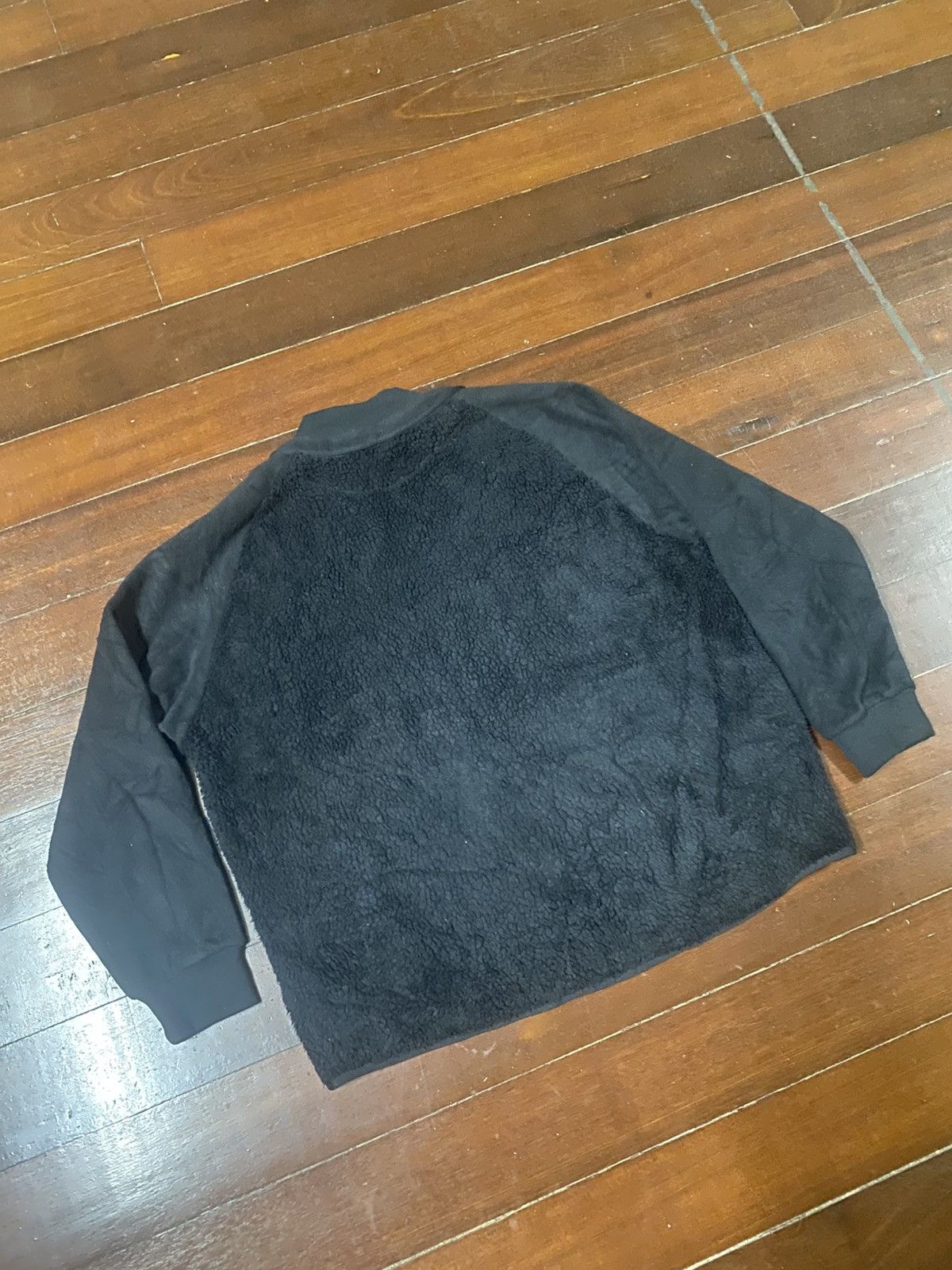 Uniqlo × White Mountaineering UNIQLO WHITE MOUNTAINEERING XL SIZE BLACK PILE FLEECE JACKET Size US XL / EU 56 / 4 - 9 Thumbnail