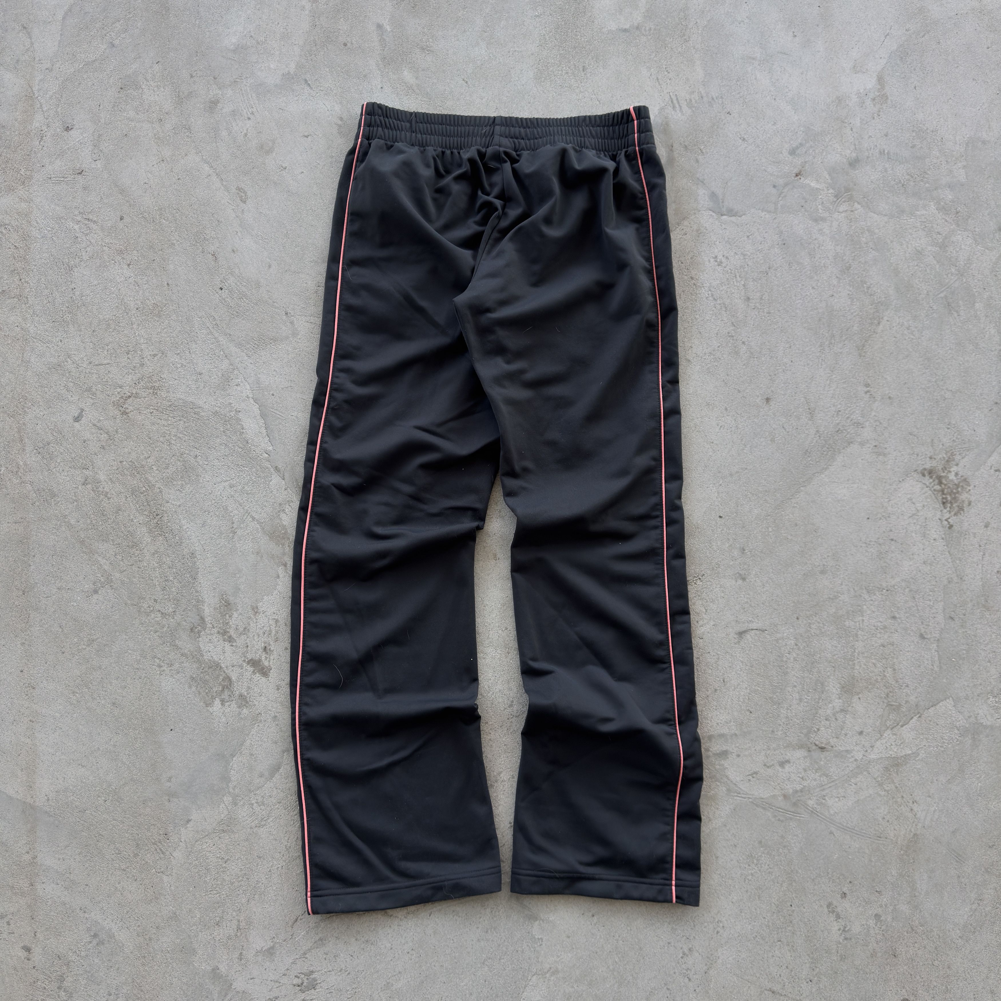 Nike Nike Gray Track Pants Pink Pinstripe Joggers Vintage Size 32" / US 10 / IT 46 - 2 Thumbnail