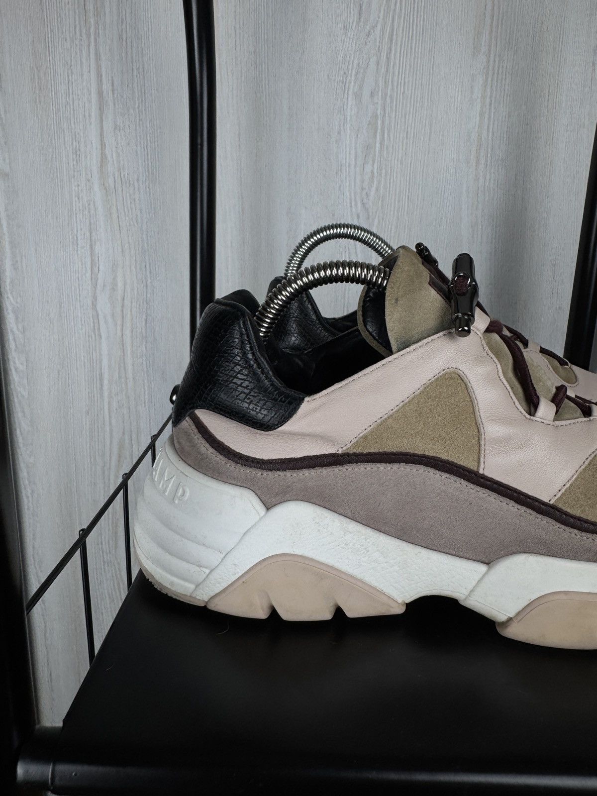 Longchamp LONGCHAMP Freeminder Cloud Beige Suede Sneakers Women’s 38 Size US 8 / IT 38 - 2 Thumbnail