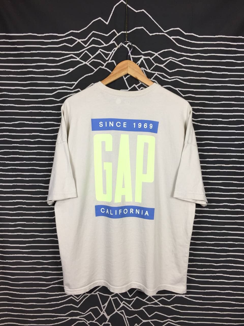 Gap × Vintage GAP California Big Logo Spell Out Tee Size US L / EU 52-54 / 3 - 1 Thumbnail