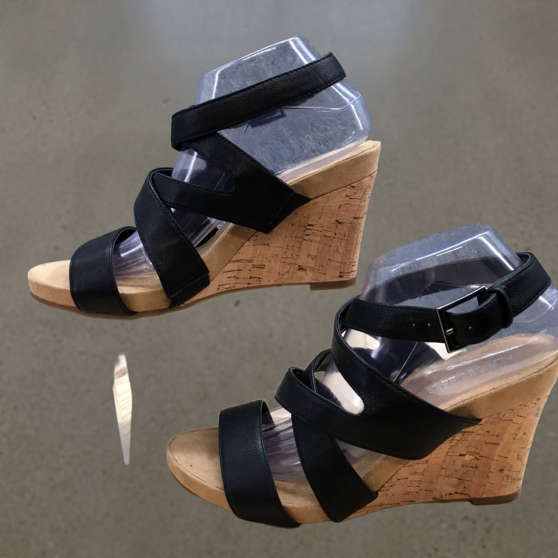 Vintage Aerosoles Sandals Womens 10 M Silver Plush Gladiator Black Casual Wedge Heels Size US 10 / IT 40 - 1 Thumbnail