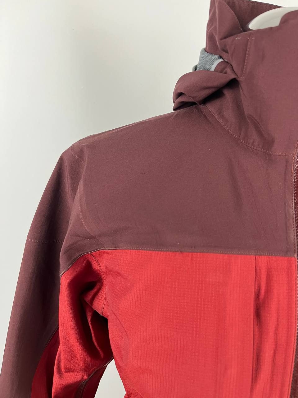 Arc'teryx Arc'teryx Javelin SV GORE-TEX Jacket Women's Cherry Vintage Size S / US 4 / IT 40 - 14 Thumbnail