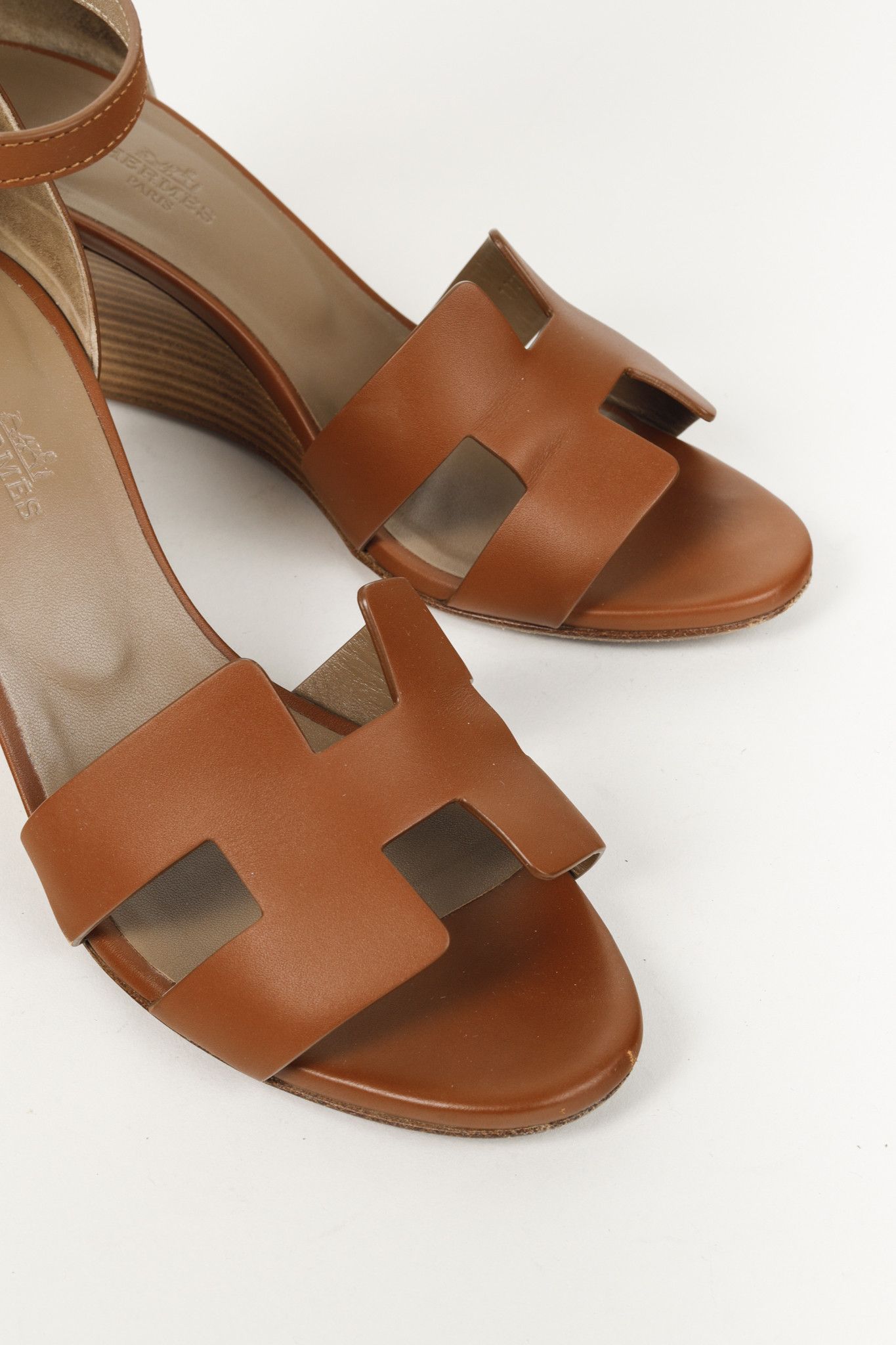 Hermes Hermes Legend Gold Brown H Cut-Out Wedge Sandals Size US 7 / IT 37 - 7 Thumbnail