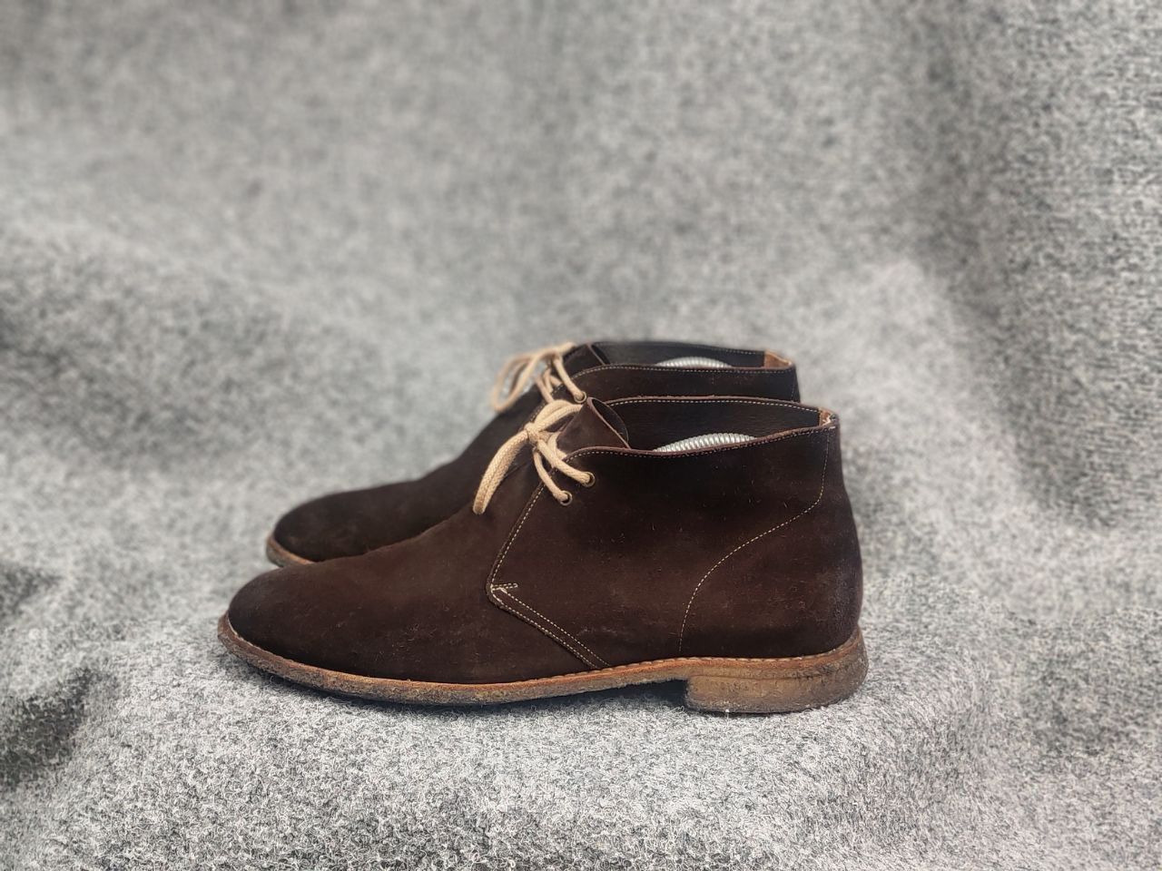 Church's Church's Sahara Suede Dark Brown Leather lace Chukka Boots Size US 9.5 / EU 42-43 - 6 Thumbnail