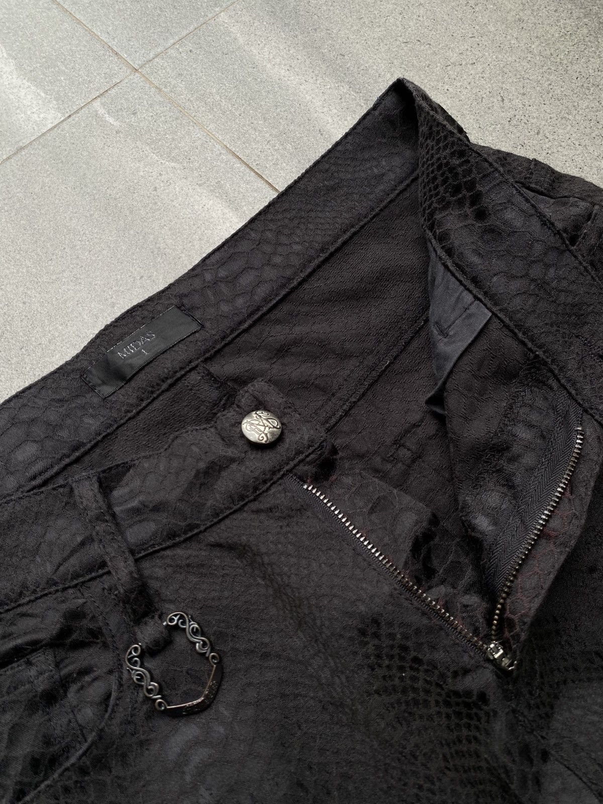 If Six Was Nine Midas Black Snake-Embossed Pants Size US 32 / EU 48 - 6 Thumbnail