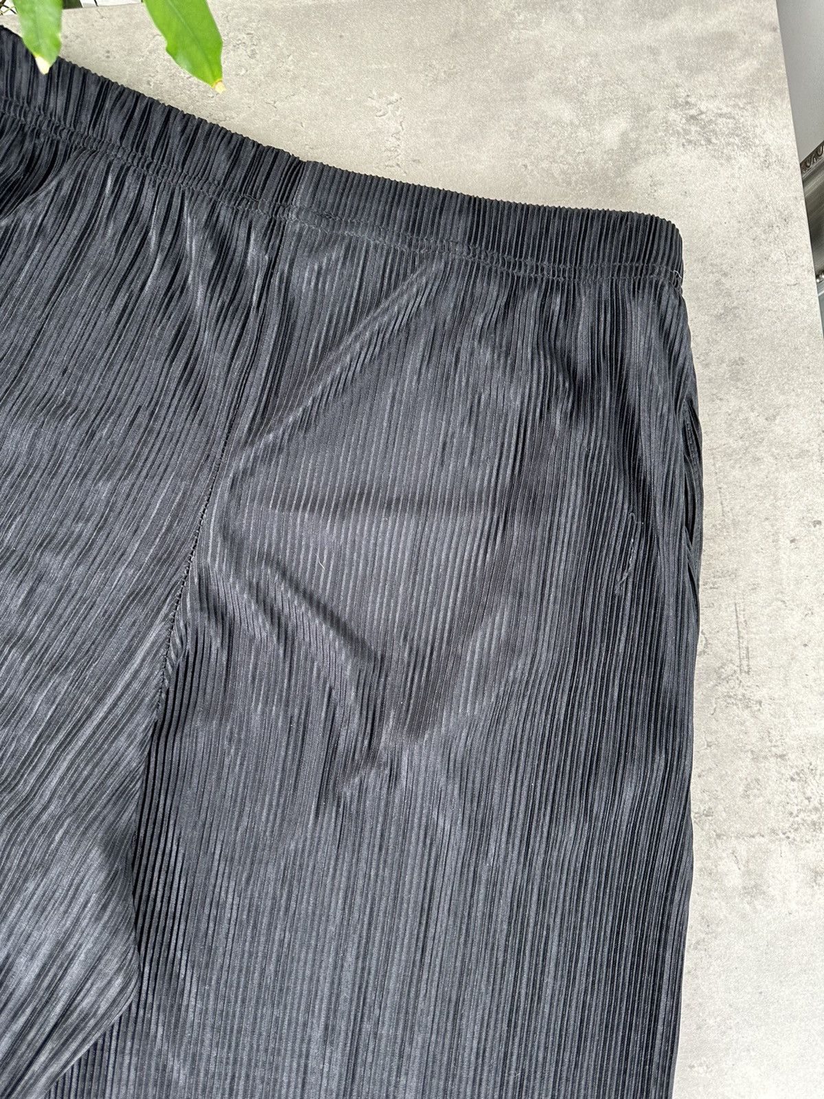 Japanese Brand Vintage Cropped Pleated Pants Size US 28 / EU 44 - 10 Thumbnail