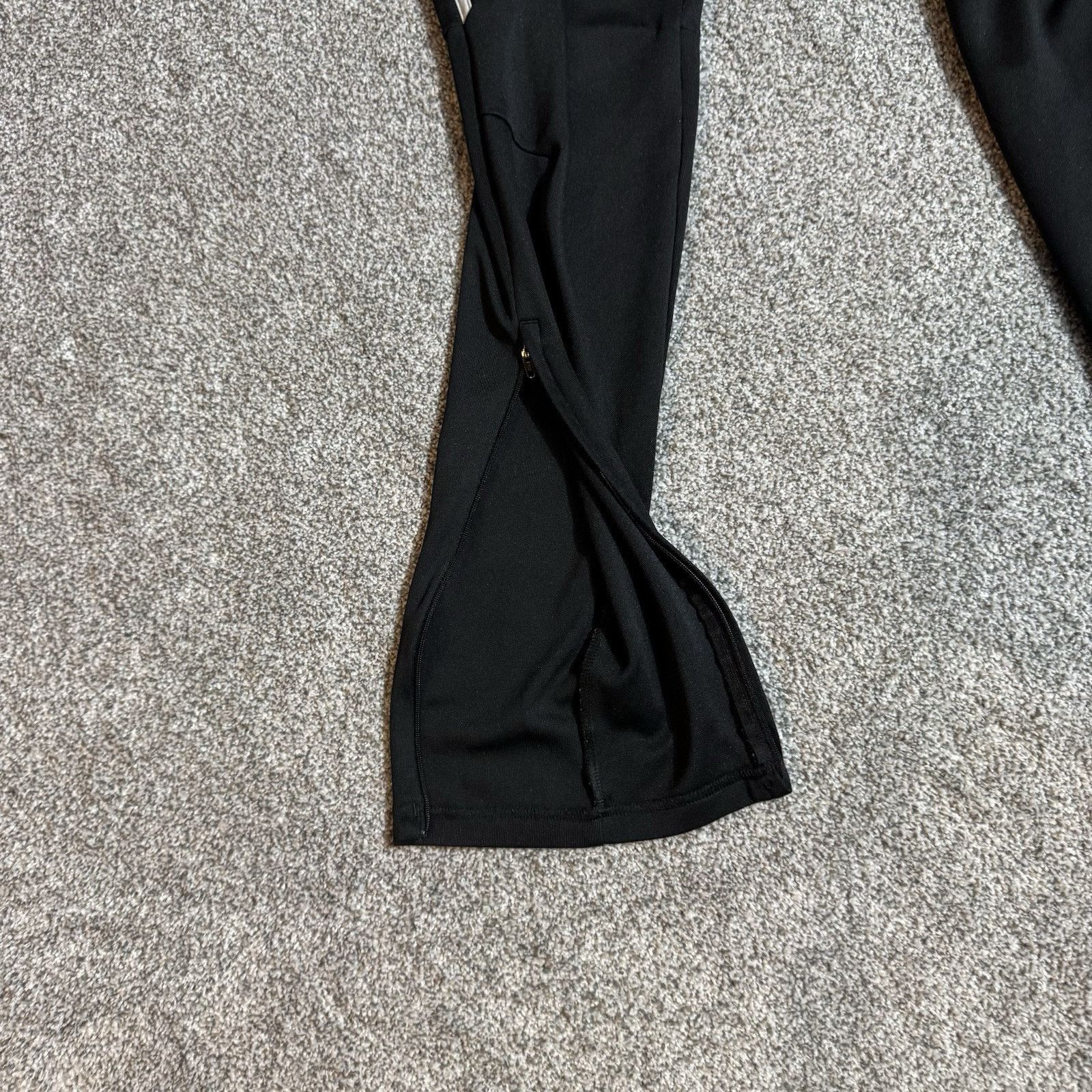 Adidas Adidas Track Pants Women Small Athletic Gorpcore Ankle Zip Size 26" / US 2 / IT 38 - 6 Thumbnail