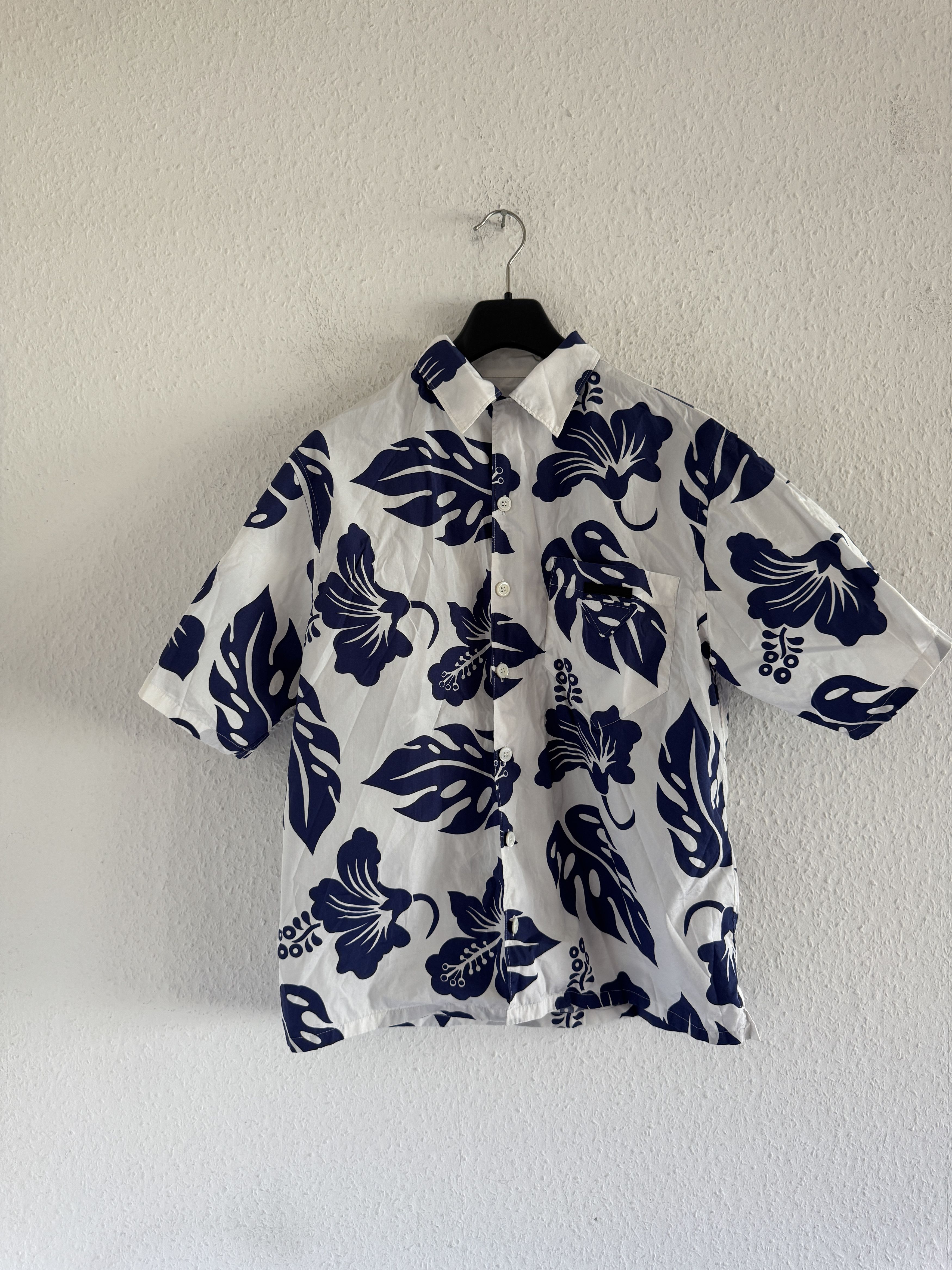 Prada Hibiscus Print Bowling Shirt Size US S / EU 44-46 / 1 - 1 Thumbnail