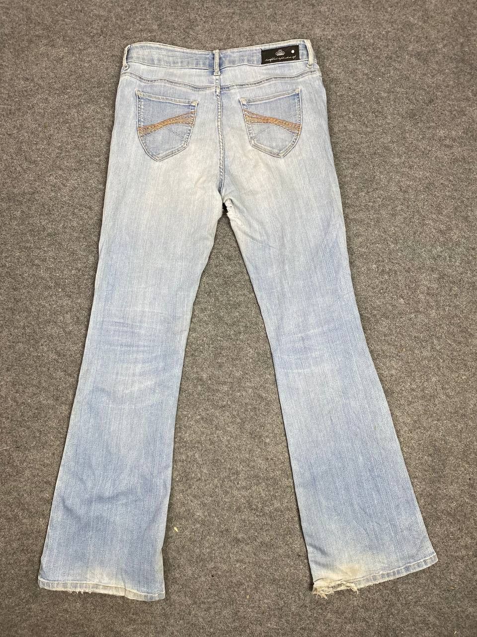 Japanese Brand theoria japanese brands bootcut flare distressed denim Size 32" / US 10 / IT 46 - 1 Thumbnail