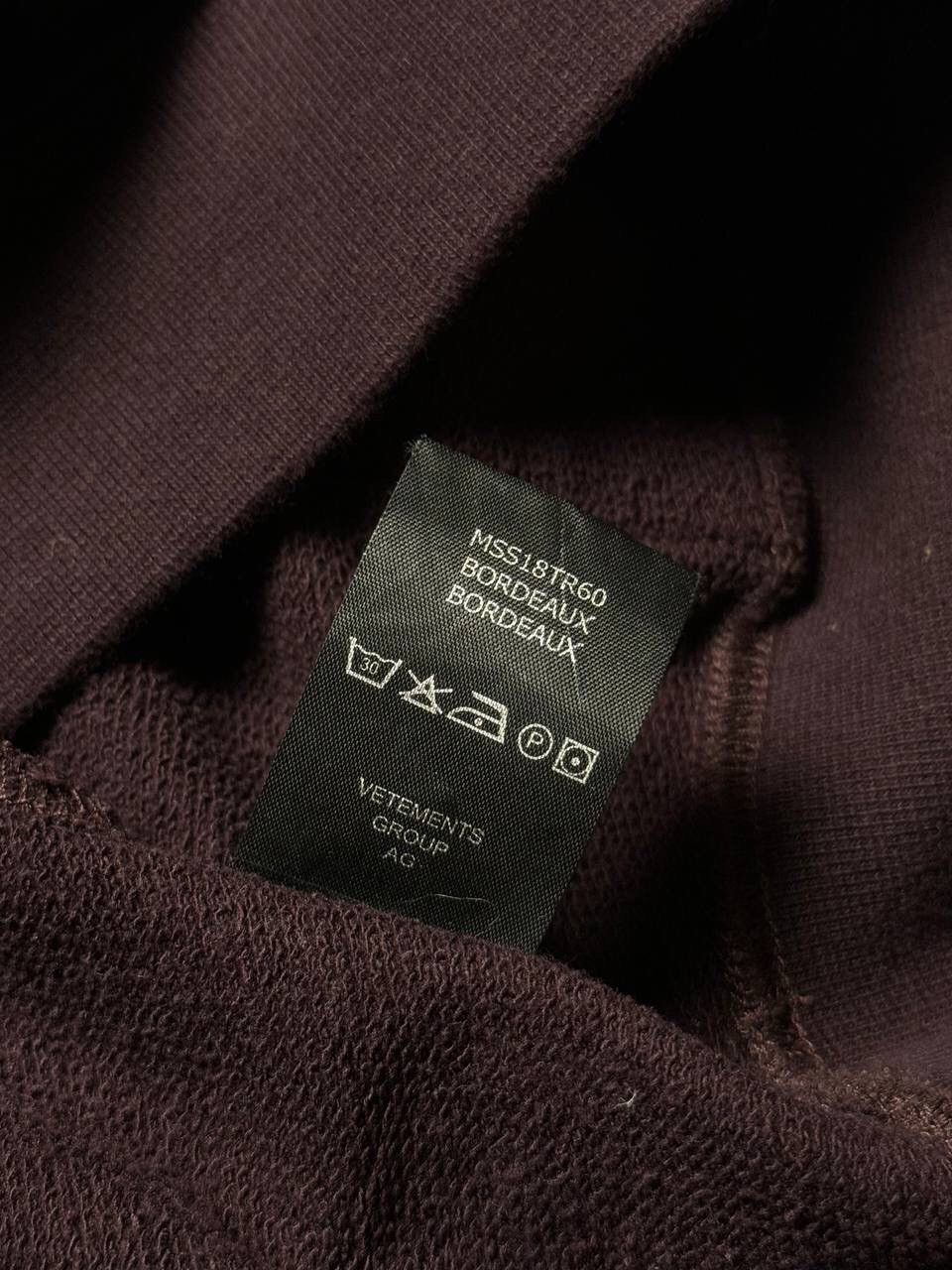 Vetements Vetements SS18 Hometown Hoodie Ssense Exclusive Size US L / EU 52-54 / 3 - 7 Thumbnail