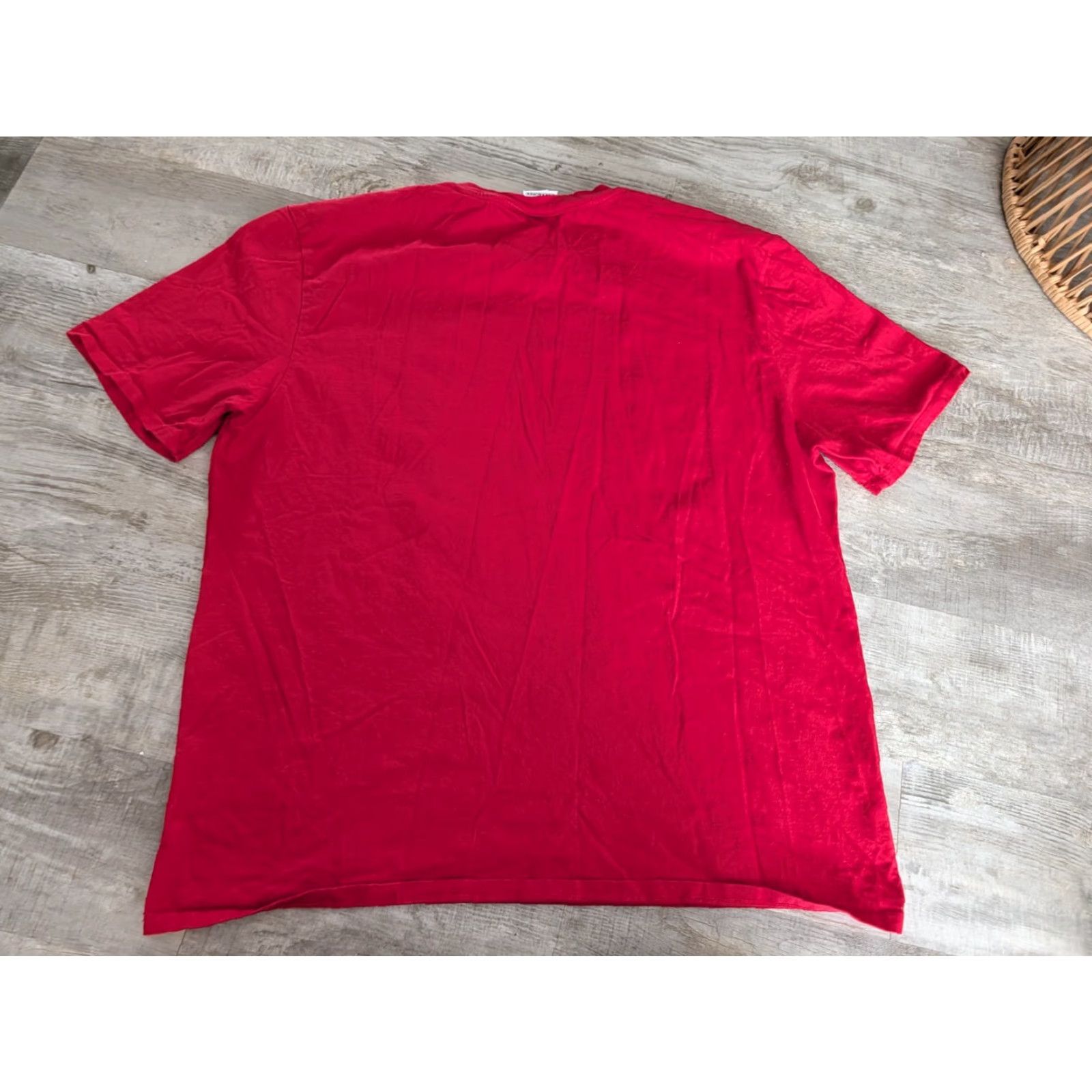 Guess GUESS x PLEASURES Red Drew Barrymore Graphic Printed T-Shirt XL Men Short Sleeve Crew Neck Vintage: No Graphic Print 90s City Limited Edition Size US XL / EU 56 / 4 - 7 Thumbnail