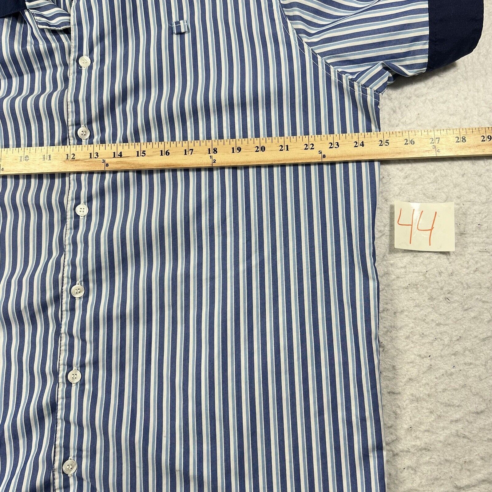 Disney Disney Parks Large Cast Member Striped Button Front Shirt Size US L / EU 52-54 / 3 - 7 Thumbnail