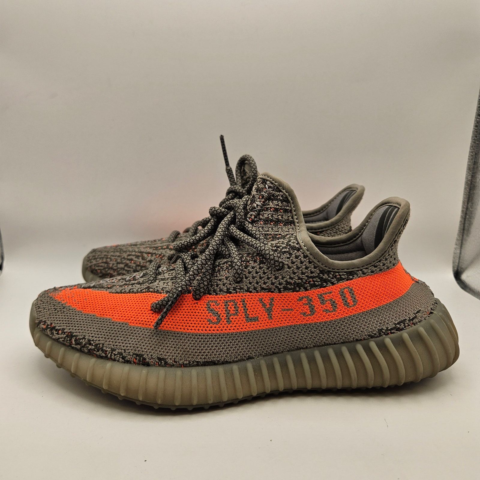 Adidas ADIDAS YEEZY 6.5 BOOST 350 V2 BELUGA REFLECTIVE GW1229 KANYE Size US 6.5 / EU 39-40 - 2 Thumbnail