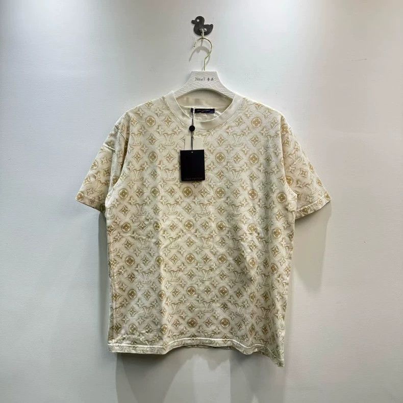 Louis Vuitton Louis Vuitton Monogram Full Logo Short Sleeve Size US XL / EU 56 / 4 - 1 Thumbnail
