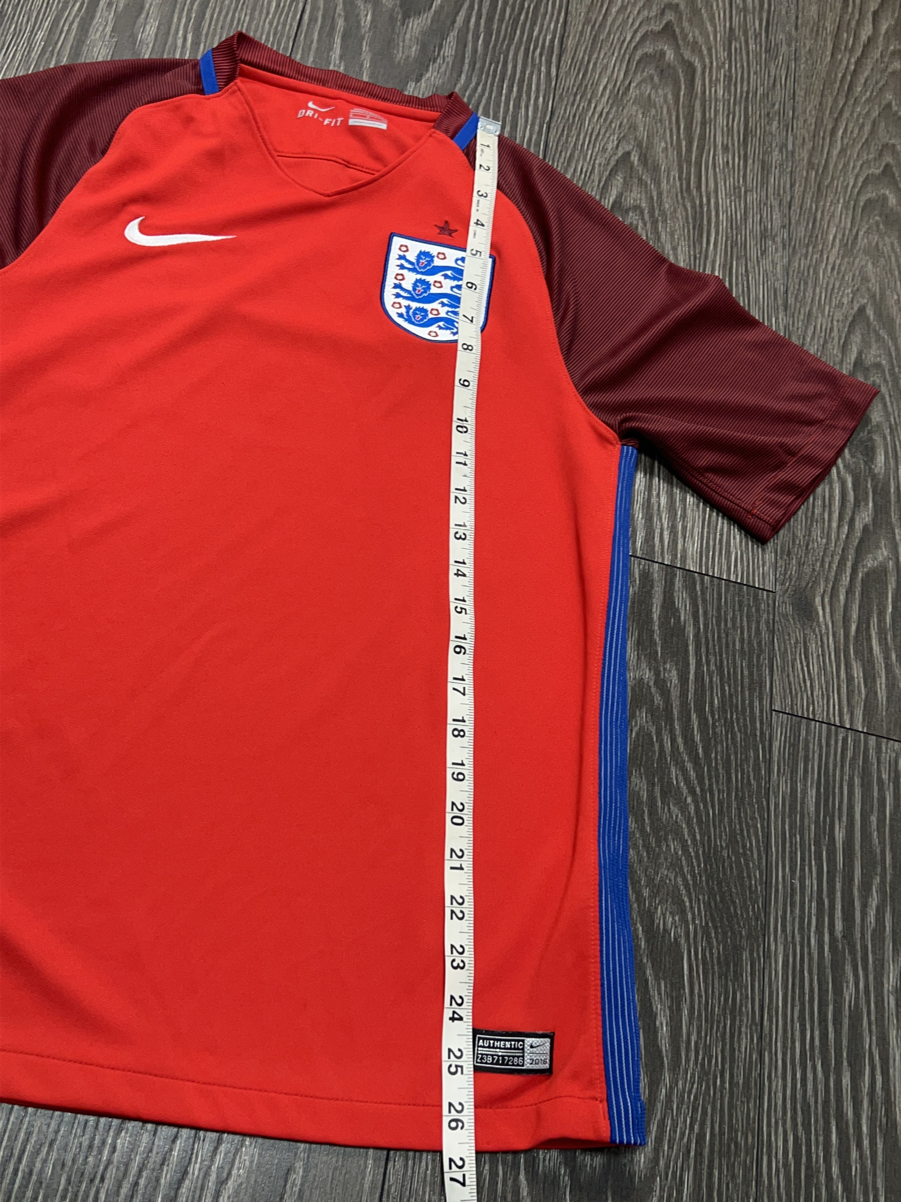 Nike England National Team 2016 2017 Football Soccer Shirt Jersey Size US S / EU 44-46 / 1 - 8 Thumbnail