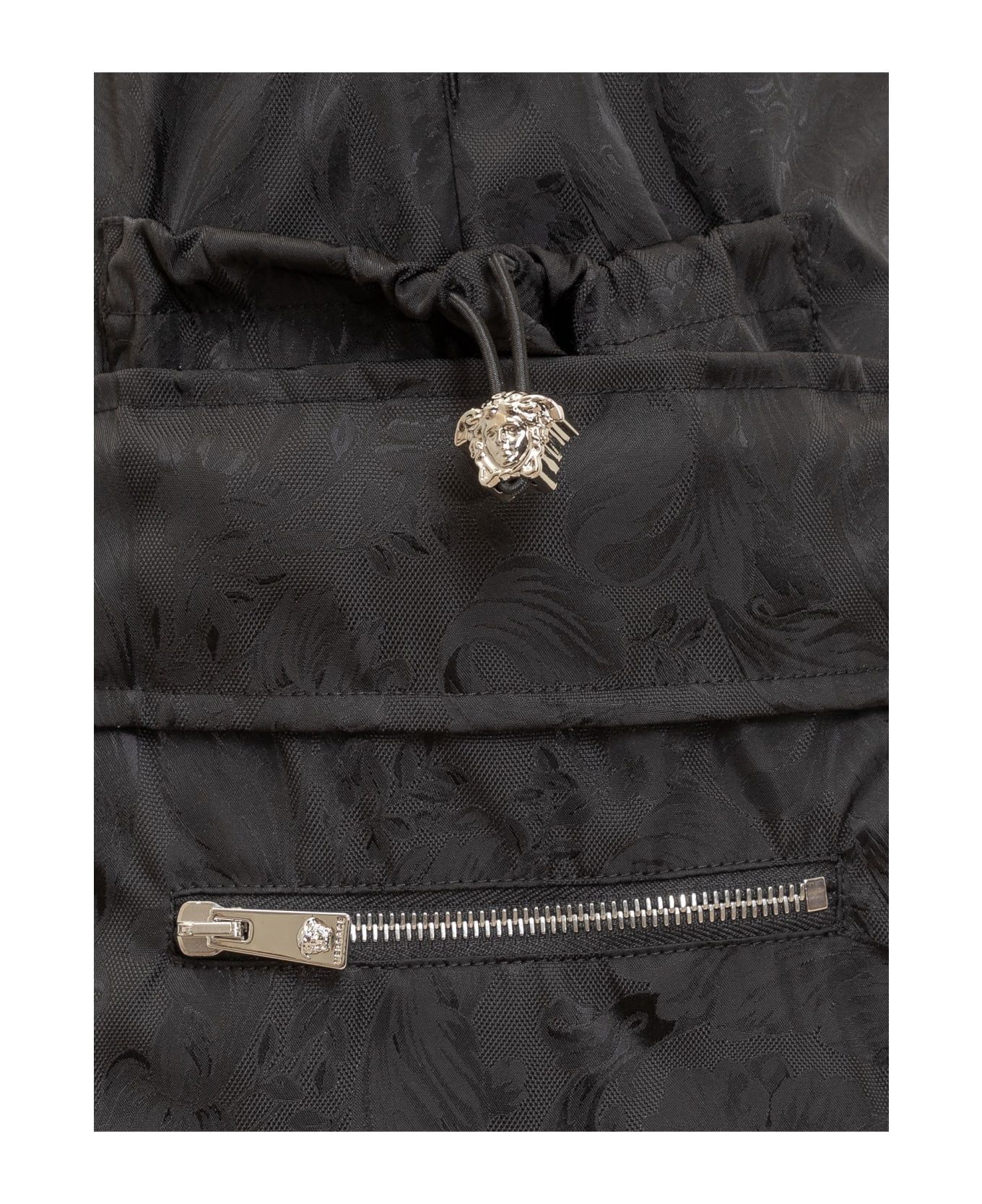 Versace o1y0425 Cargo Pant in Black Size US 30 / EU 46 - 2 Thumbnail