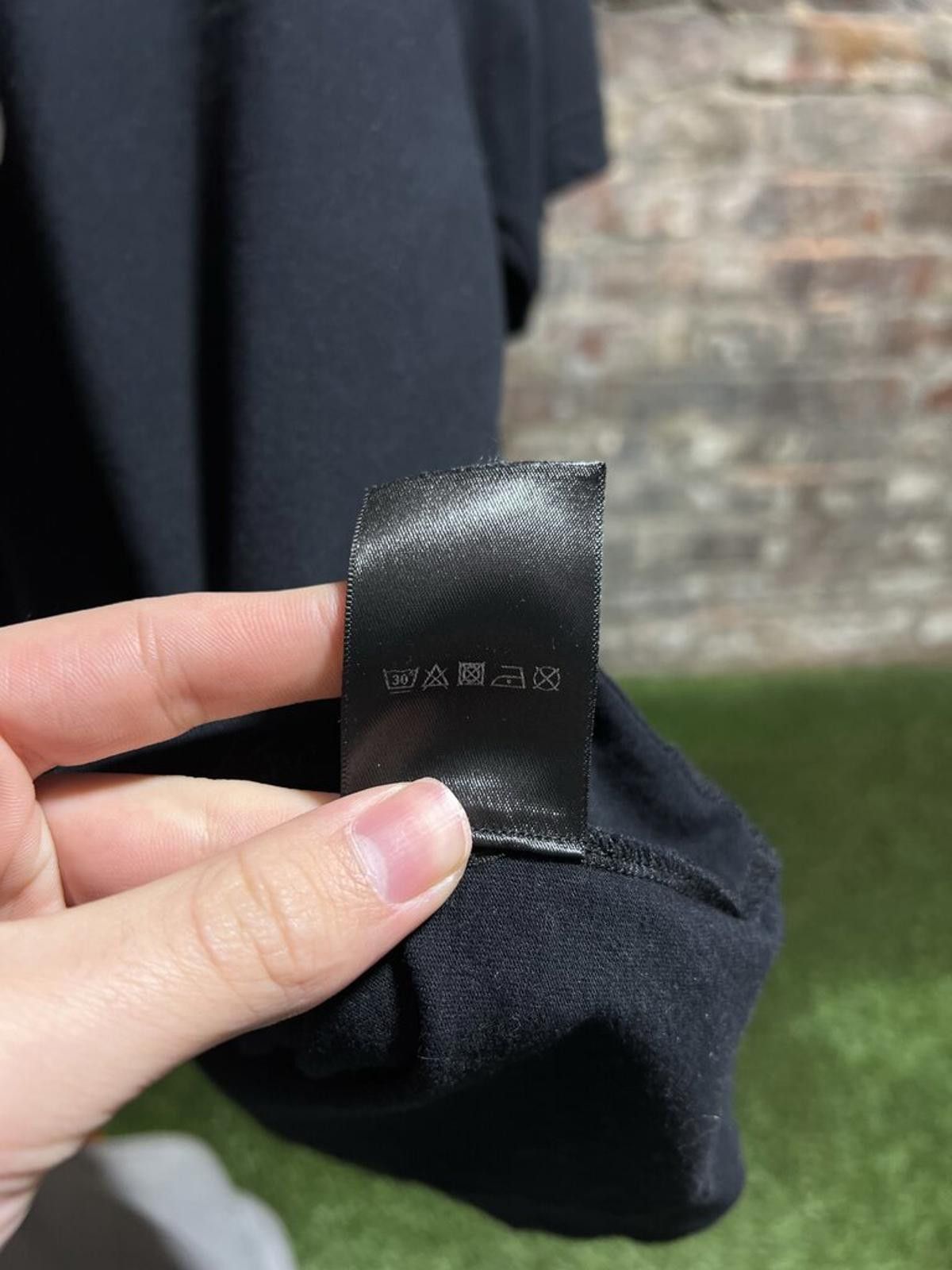 Vetements Vetements Black Translation Logo T-shirt Sz. XS Size US XS / EU 42 / 0 - 5 Thumbnail