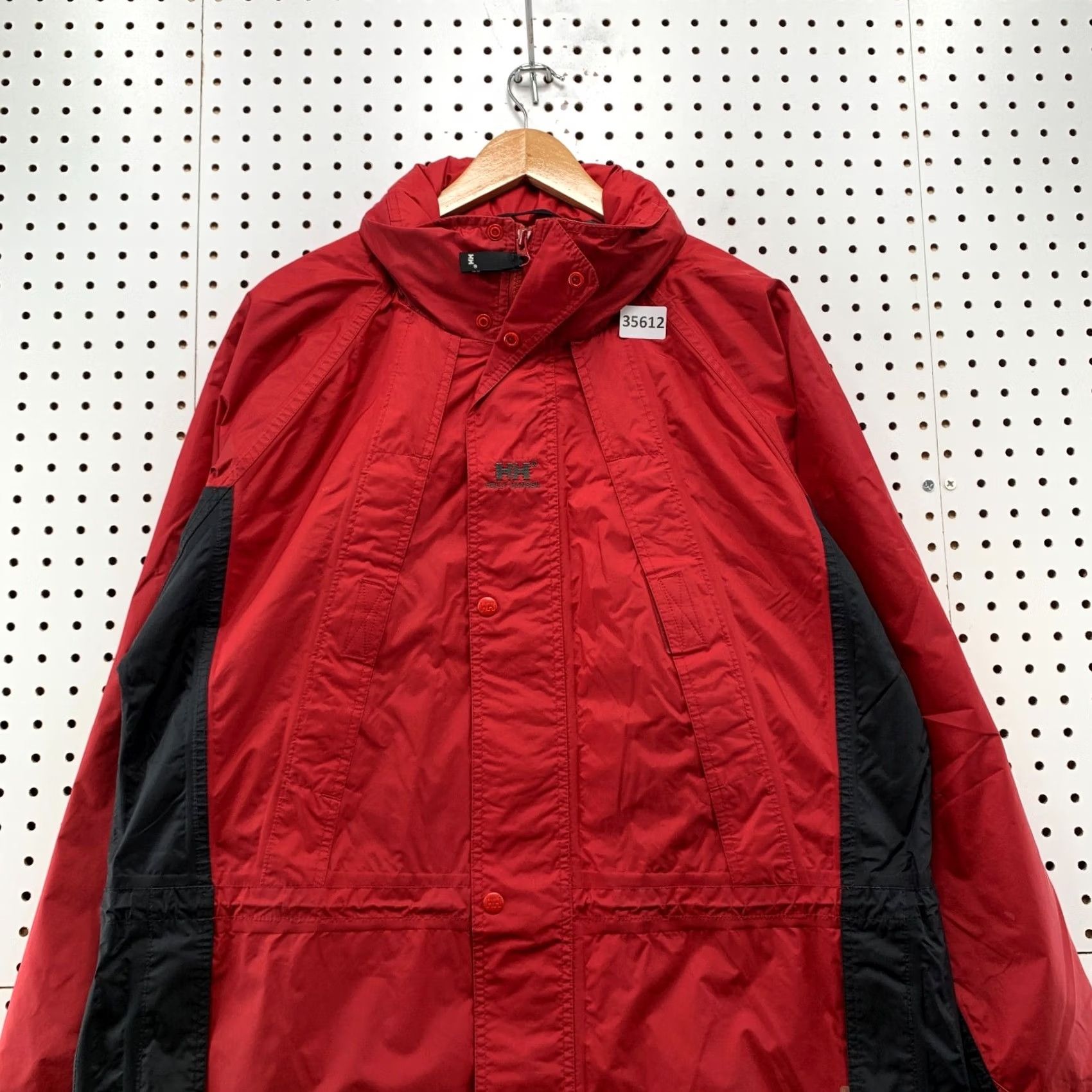 Helly Hansen Helly Hansen Jacket Mens Large Nylon Hooded Vented Windbreaker Red Size US L / EU 52-54 / 3 - 2 Thumbnail