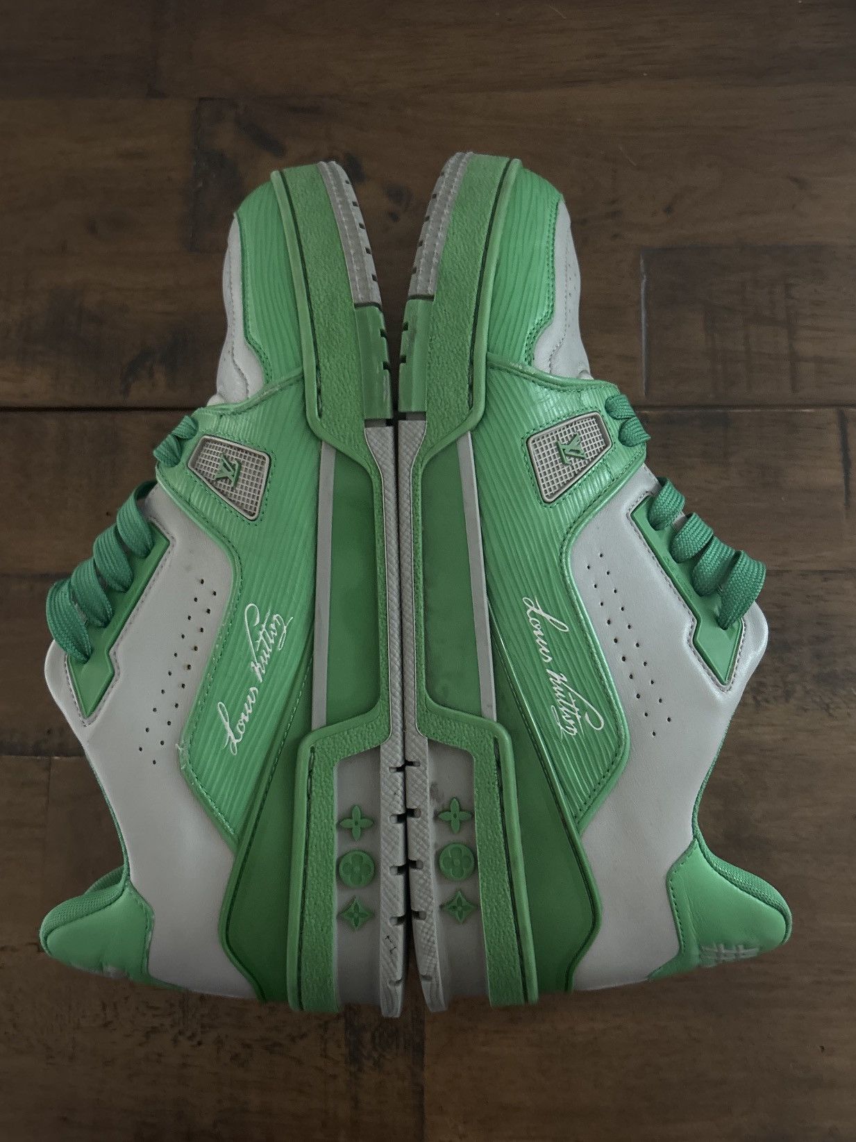 Louis Vuitton RARE LV trainer #54 green & grey Size US 9 / EU 42 - 2 Thumbnail