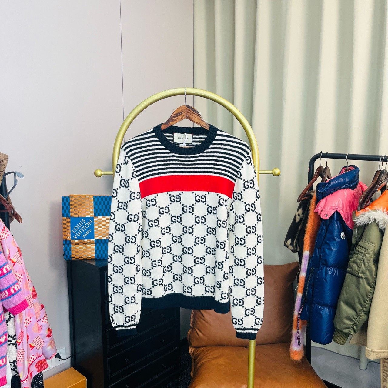 Gucci White full logo sweater 2501-Nextarrow