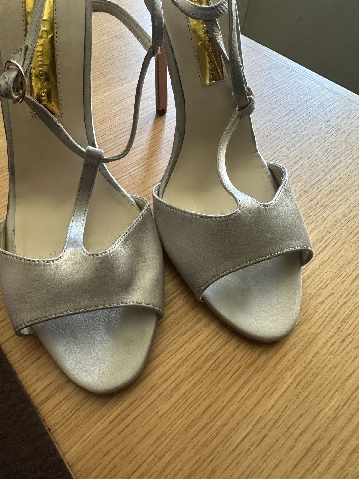 Rupert Sanderson Rupert Sanderson silver satin heels Size US 9 / IT 39 - 2 Thumbnail
