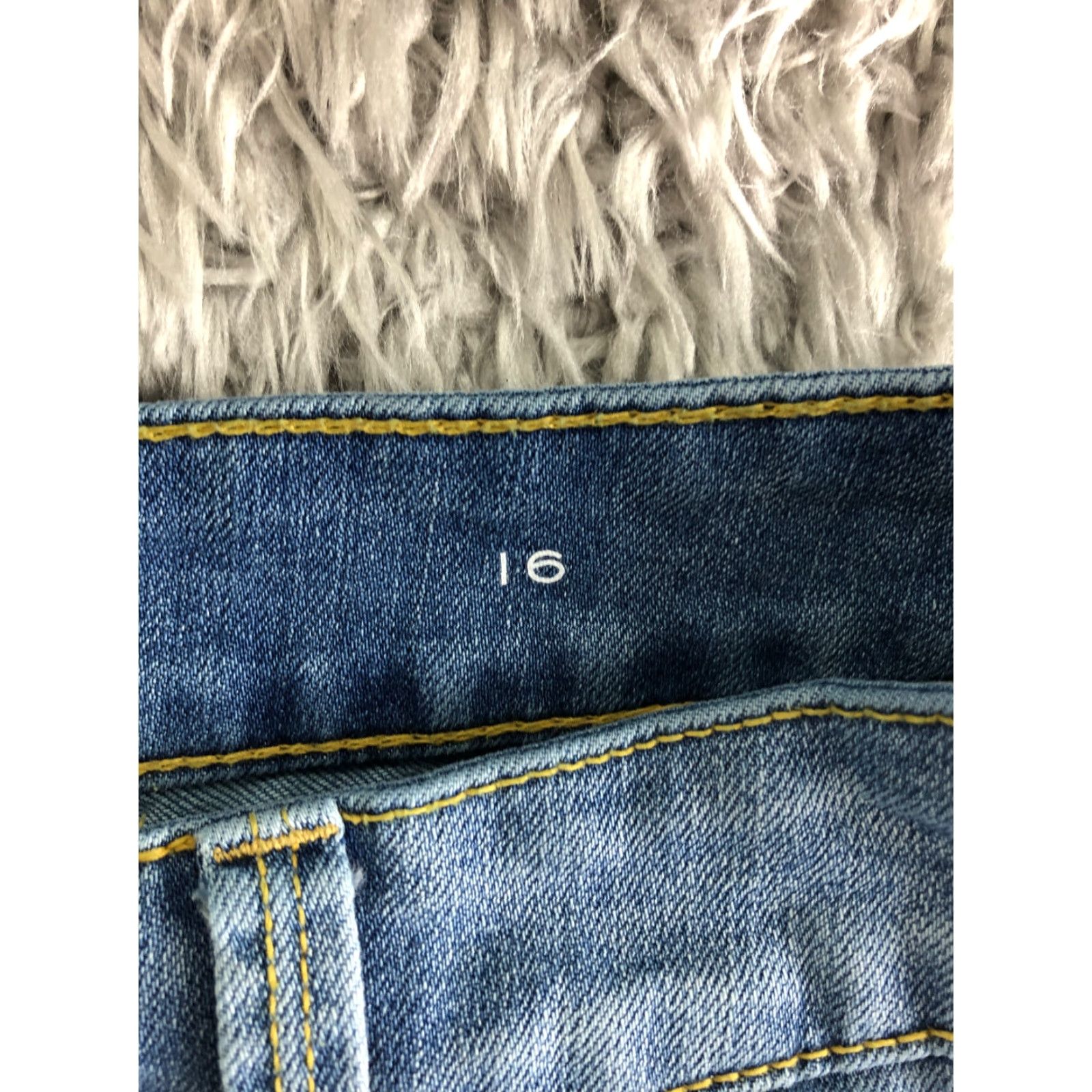 Vintage St. John's Bay Womens Size 16 Mid Rise Boyfriend Blue Denim Jean Shorts Size 38" / US 16 / IT 52 - 7 Thumbnail