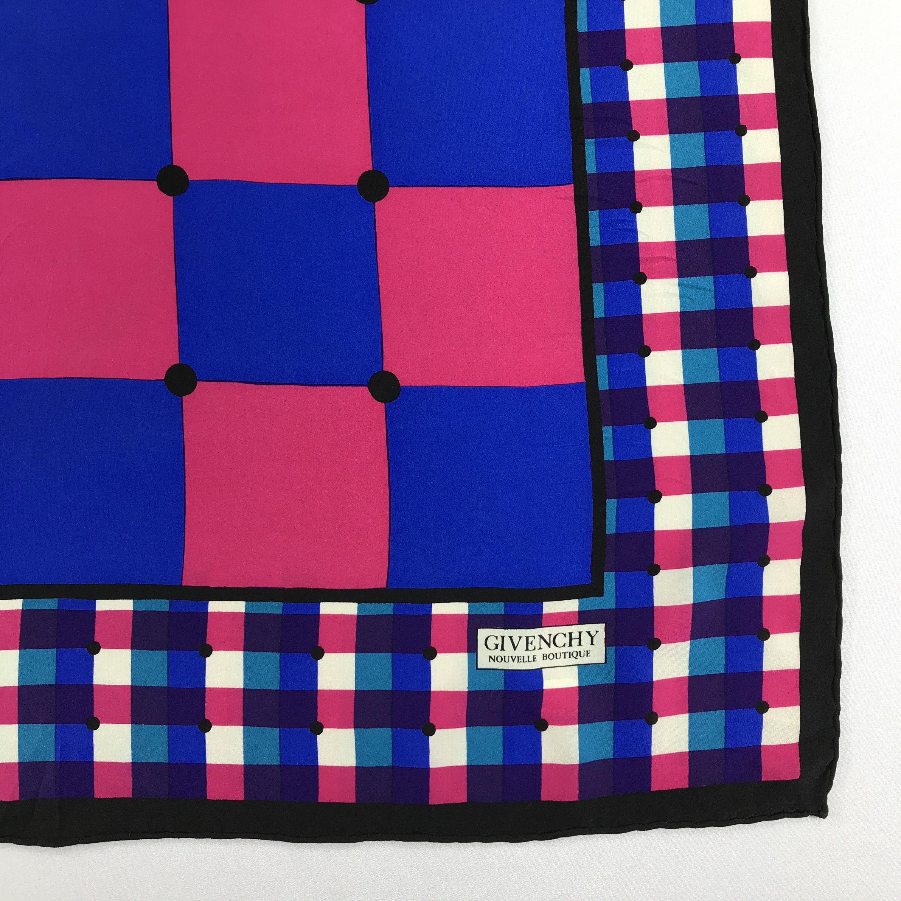 Vintage Vintage Givenchy Silk Scarf Size ONE SIZE - 4 Thumbnail