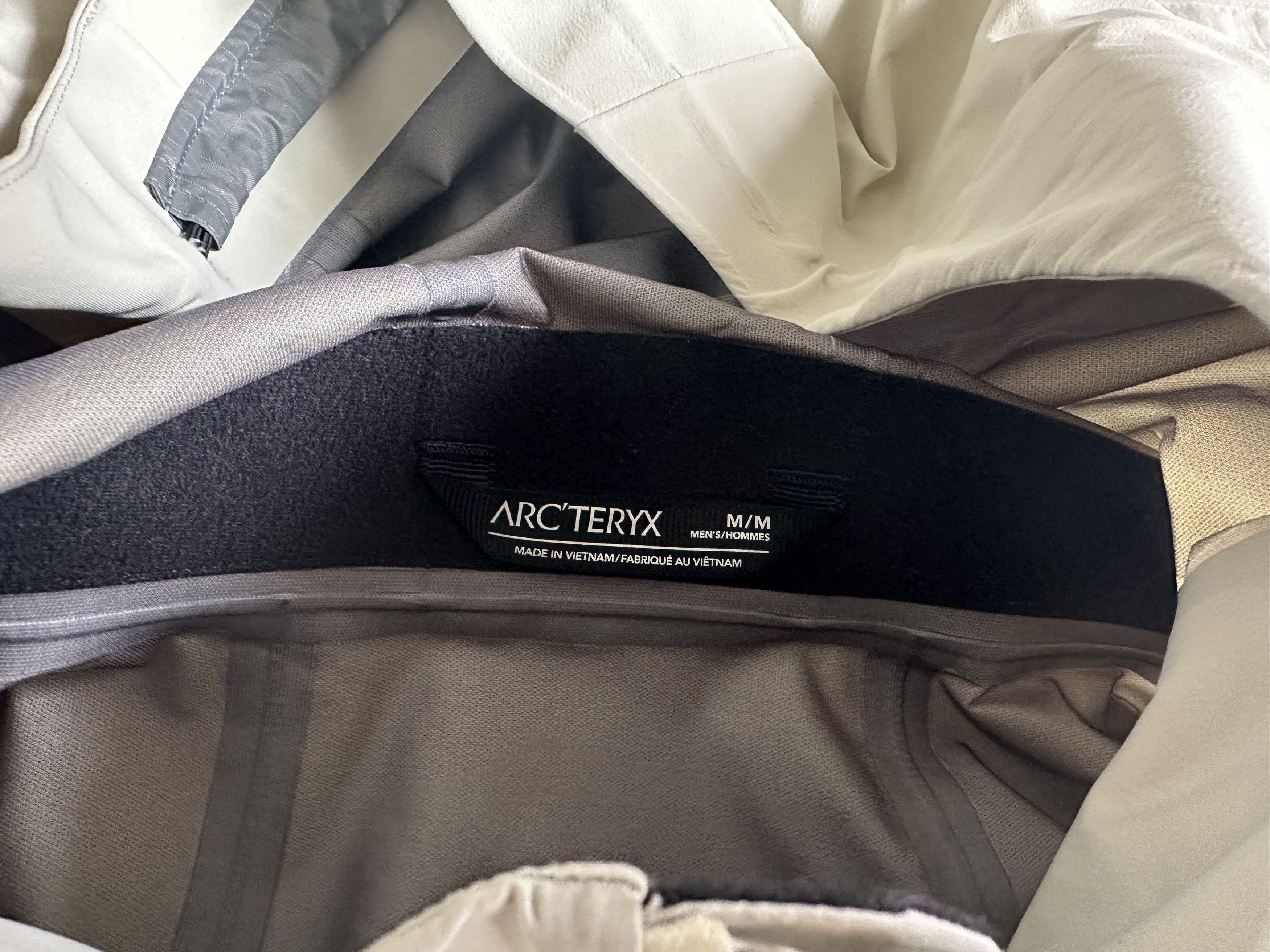 Arc'teryx Fraser Size US M / EU 48-50 / 2 - 3 Thumbnail