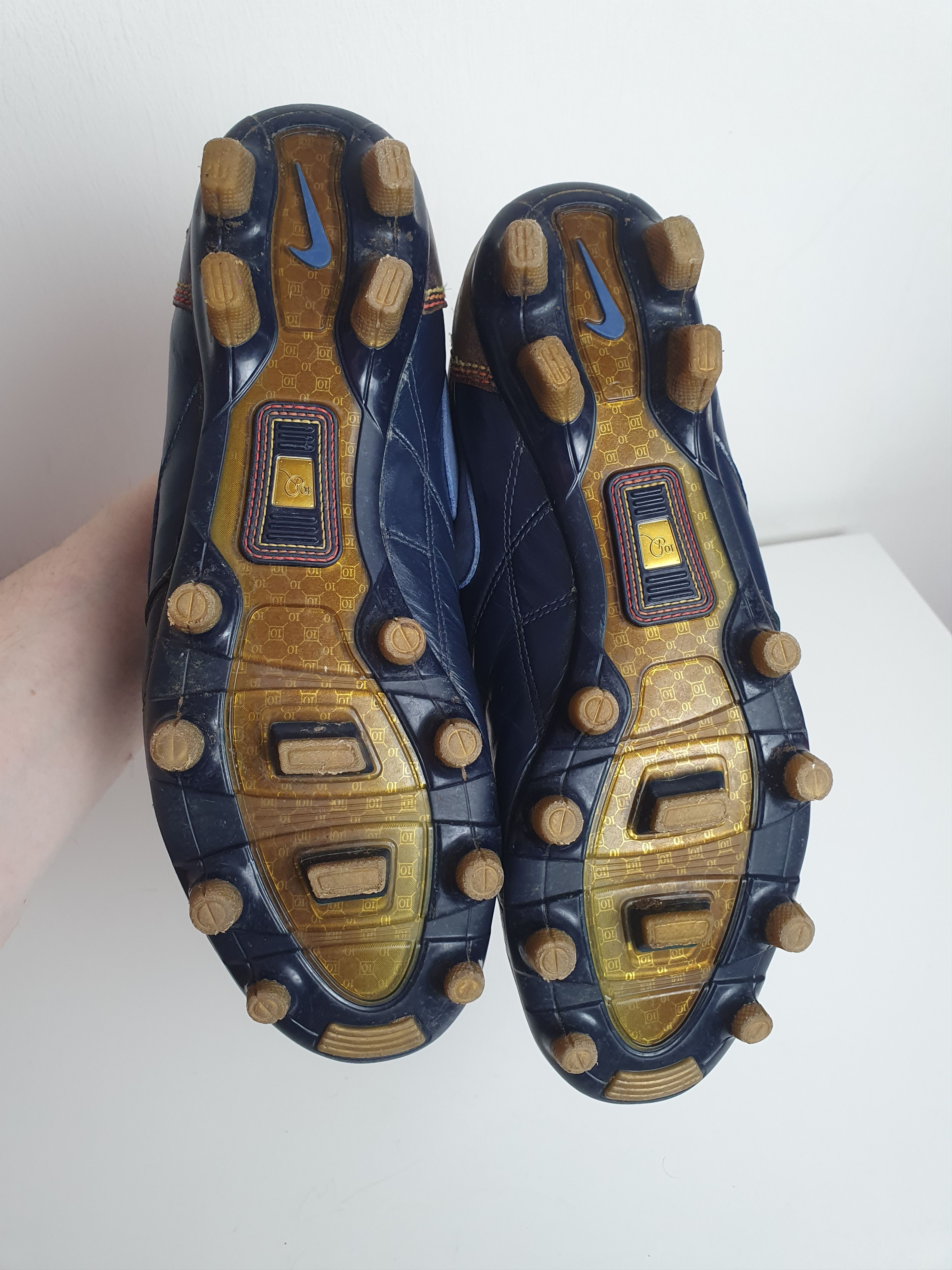 Nike Vintage Football Boots Nike Rare Tiempo Leather Ronaldinho Size US 8.5 / EU 41-42 - 18 Thumbnail