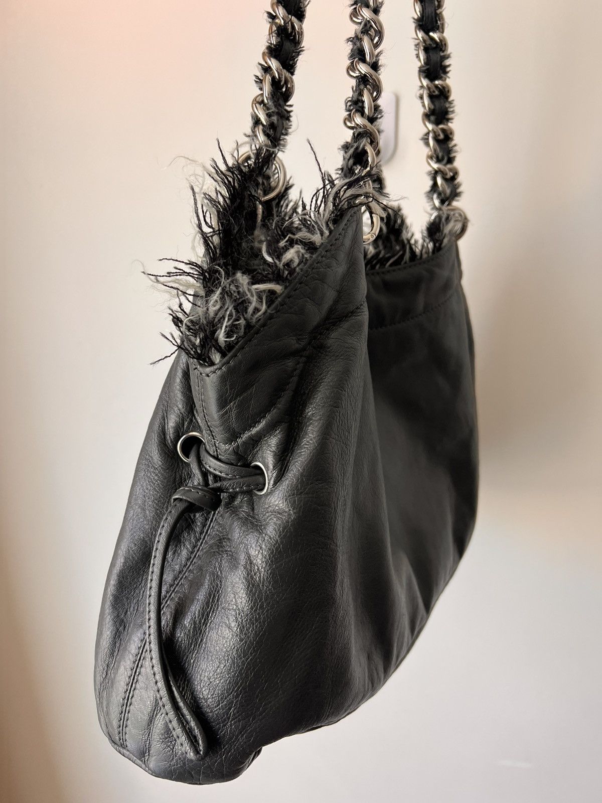 Chanel Chanel 2010-2011 Fringed Logo Large Hobo Tote Bag Size ONE SIZE - 3 Thumbnail