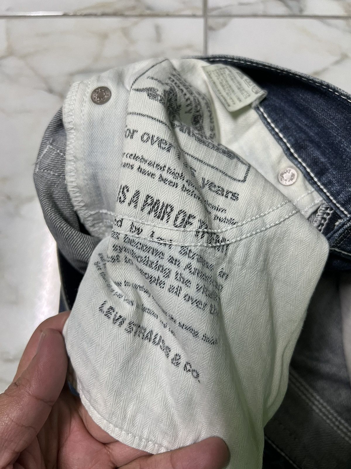 Levi's Vintage Levis 511 Distressed Washed Jean Size US 30 / EU 46 - 21 Thumbnail