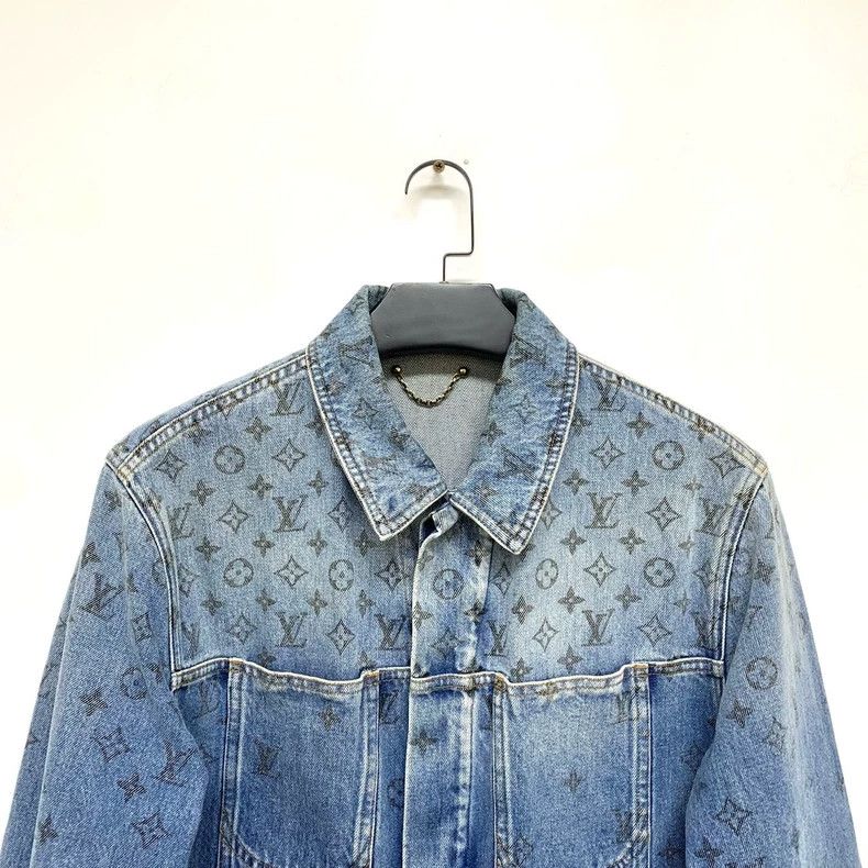 Louis Vuitton Louis Vuitton Gradient full-print denim jacket 2501-Nextarr Size US L / EU 52-54 / 3 - 5 Thumbnail