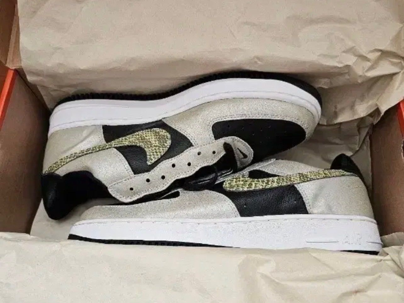Nike 2001 Nike Air Force 1 co.jp OG D/S Size US 9 / EU 42 - 4 Thumbnail