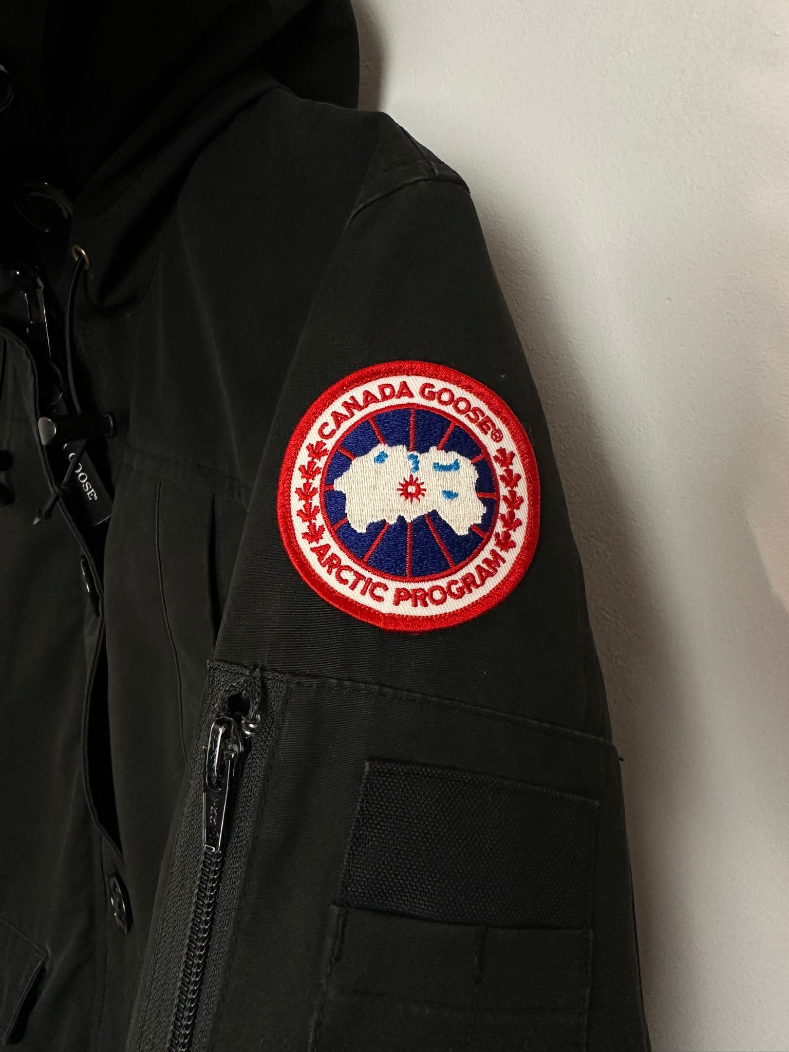 Canada Goose Canada Goose Montebello Jacket Size M / US 6-8 / IT 42-44 - 6 Thumbnail