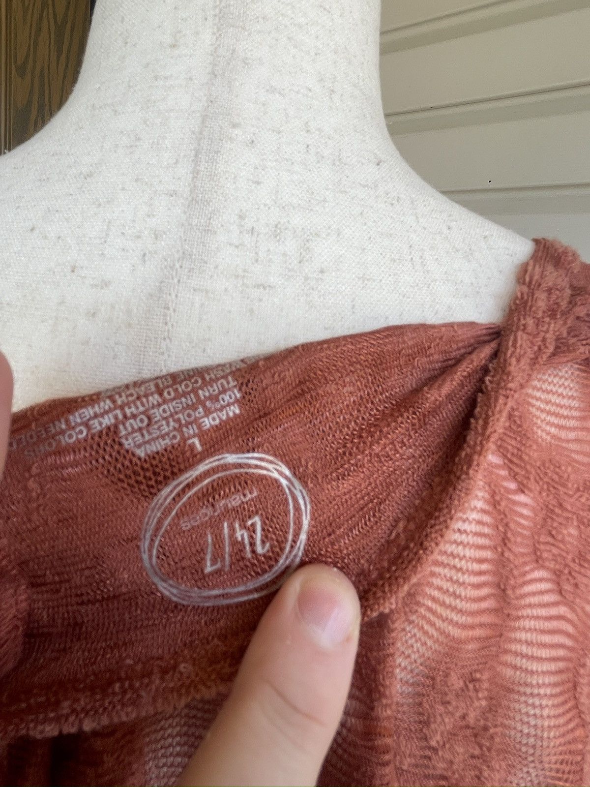 Other Maurices Rust RTV 24/7 Long Sleeve Lace Tee Size L / US 10 / IT 46 - 7 Thumbnail