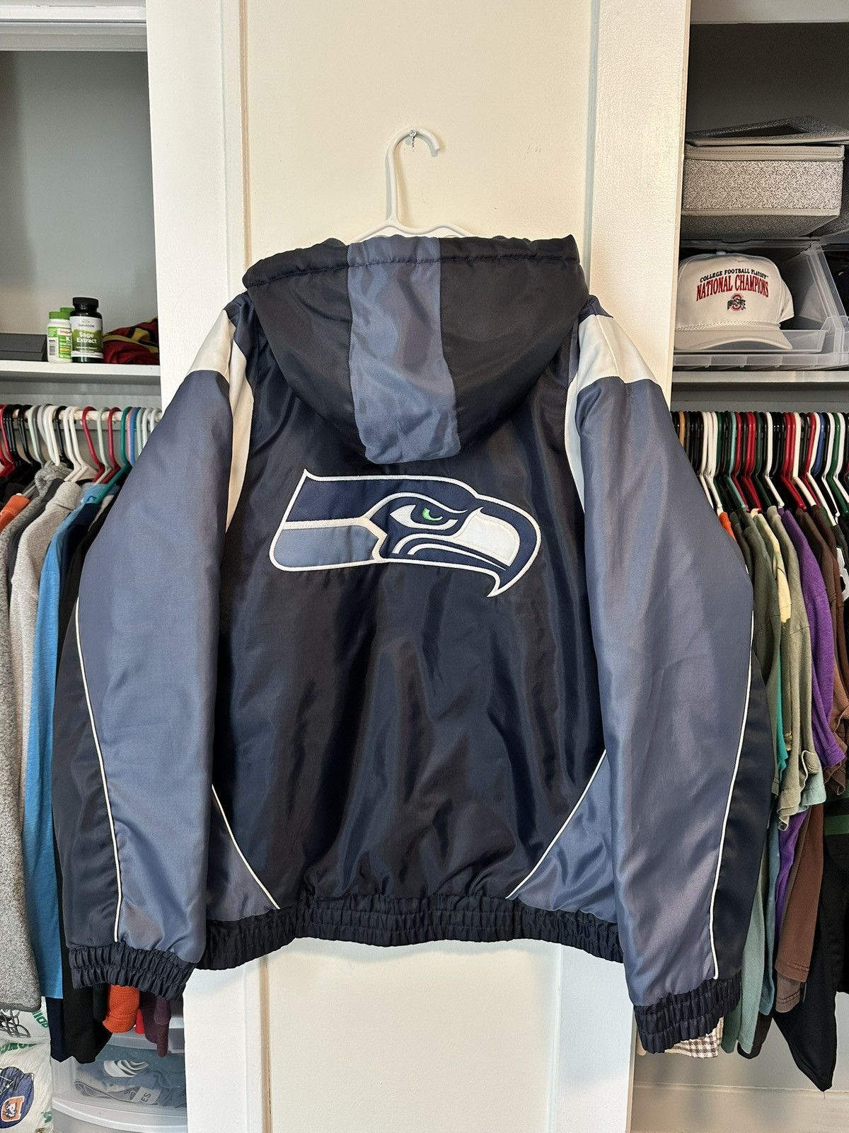 NFL Seattle Seahawks Full-Zip Heavy Windbreaker Jacket Size US L / EU 52-54 / 3 - 5 Thumbnail