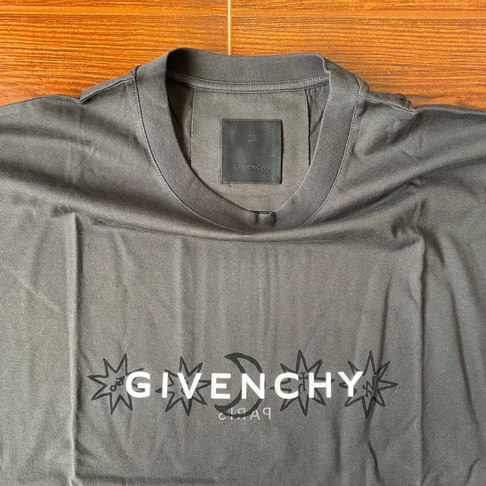 Givenchy Black Tarot Print Reverse Logo T-Shirt Size US XL / EU 56 / 4 - 6 Thumbnail
