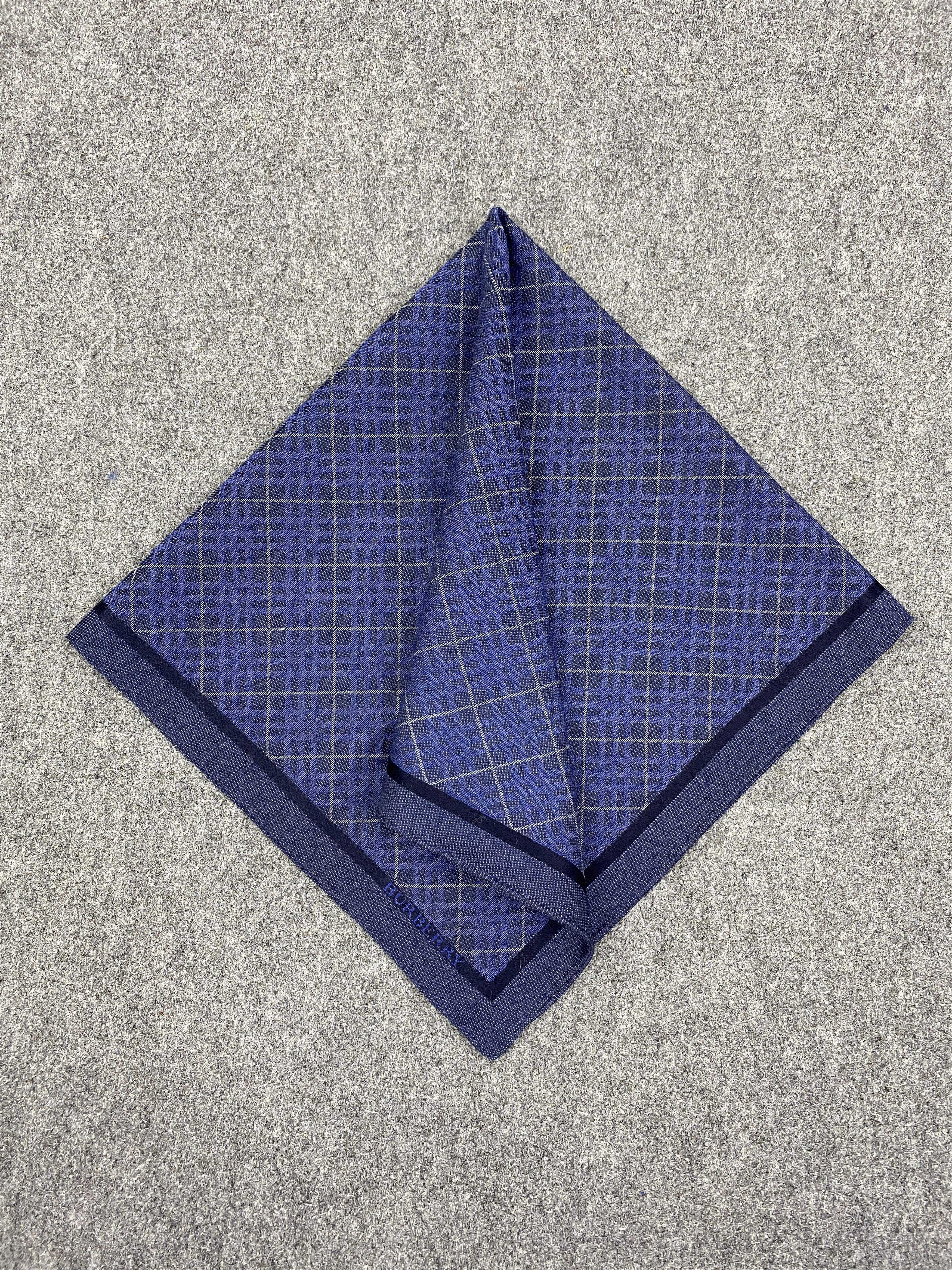 Burberry Burberry Handkerchief / Bandana / Neckerchief HKC0510 Size ONE SIZE - 4 Thumbnail