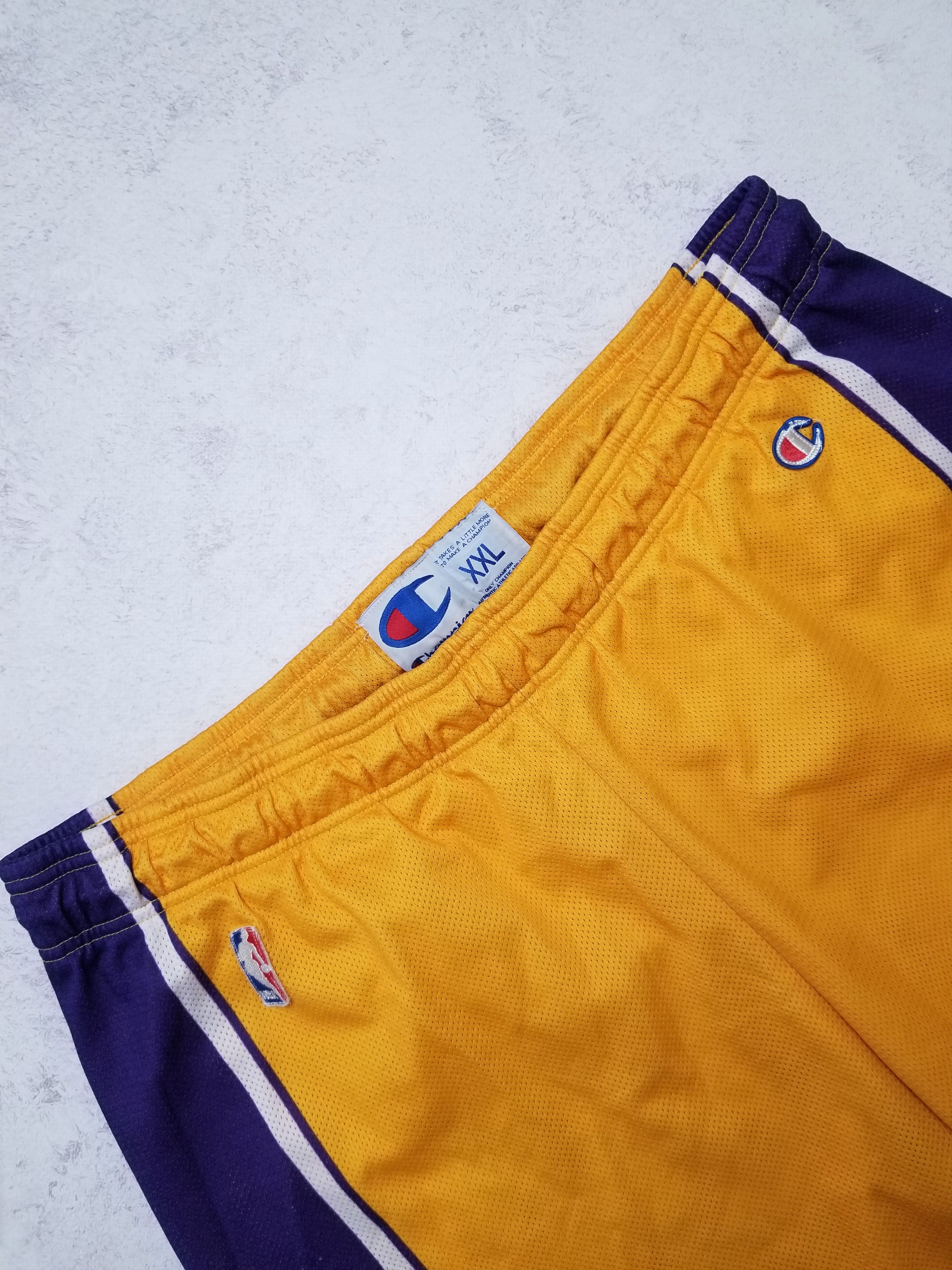 Champion Vintage Champion Los Angels Lakers Basketball NBA Men's XXL Size US 42 / EU 58 - 9 Thumbnail