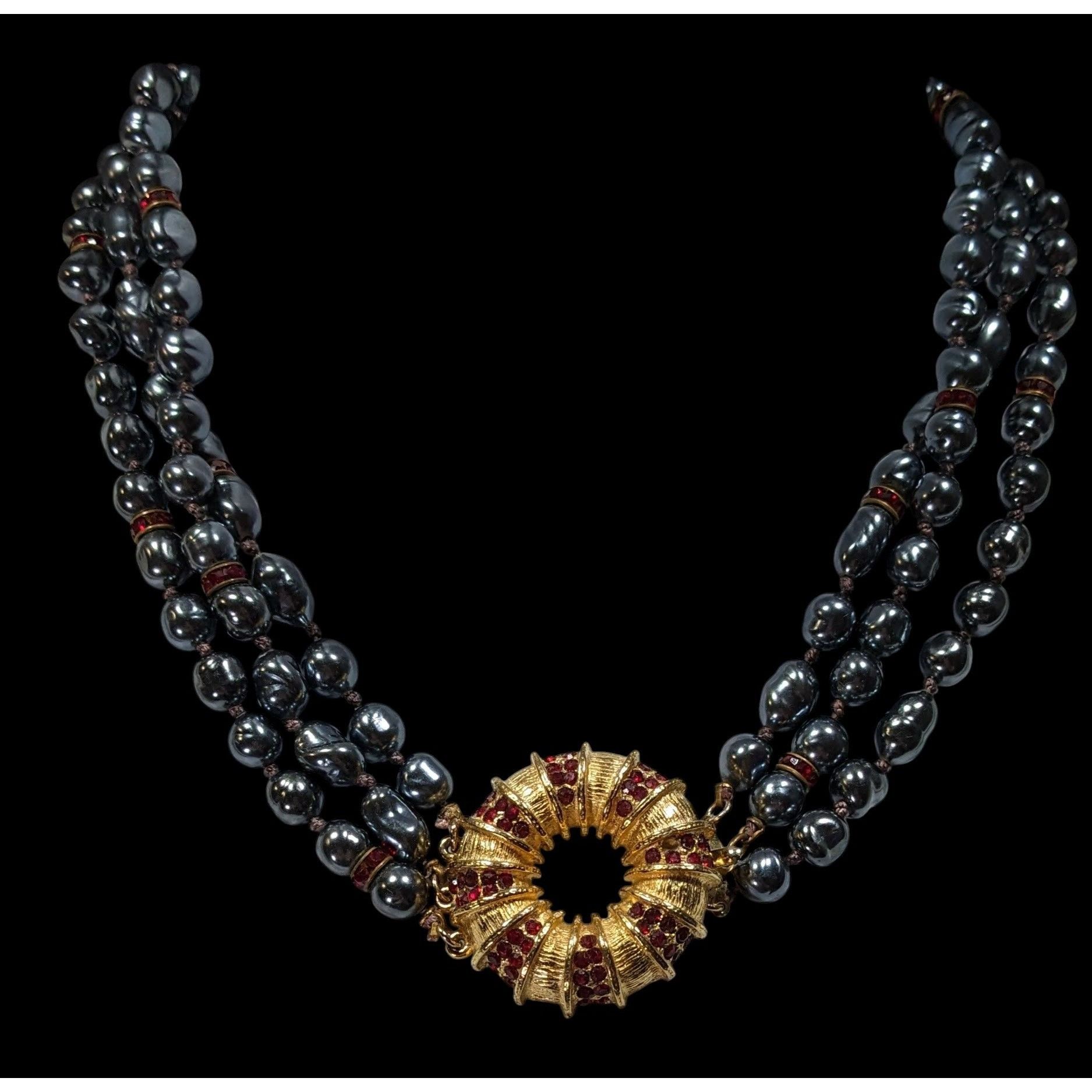 Other Vintage Elegant Freshwater Pearl Necklace With Red Gems and Size ONE SIZE - 2 Thumbnail